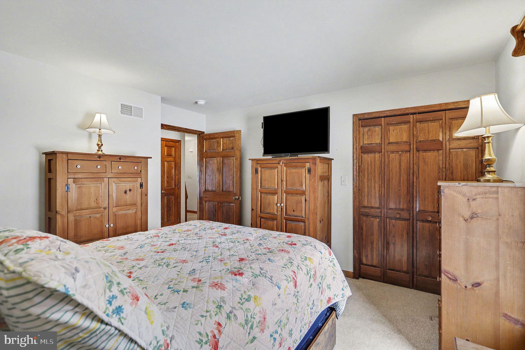 EAST EARL TWP - Residential