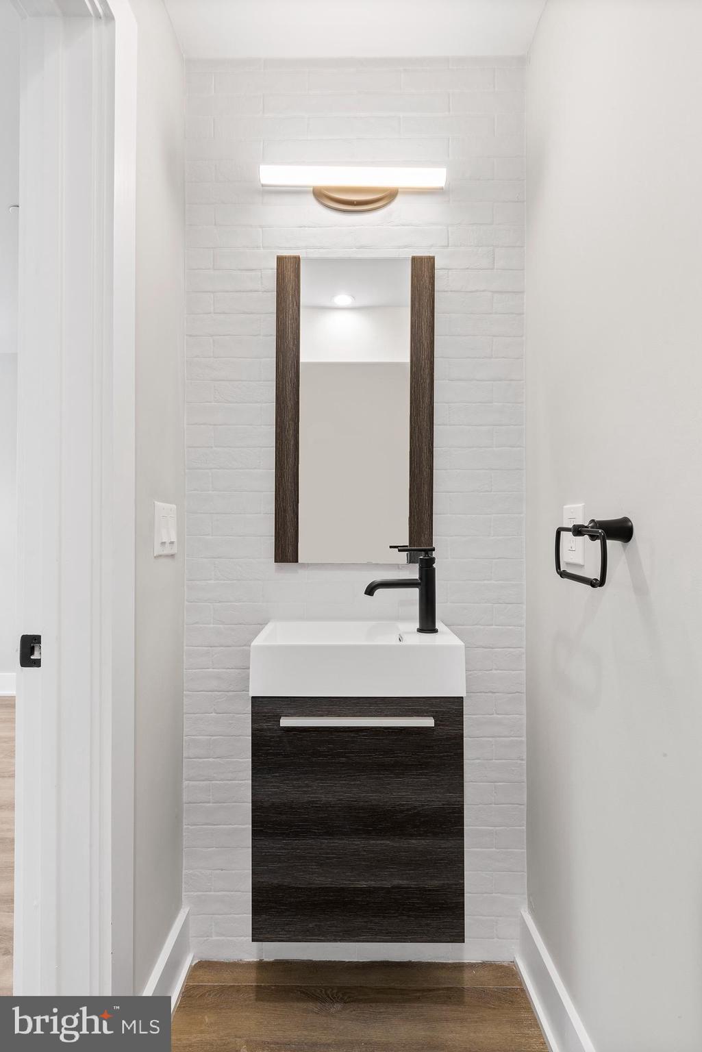 FITLER SQUARE - Residential Lease