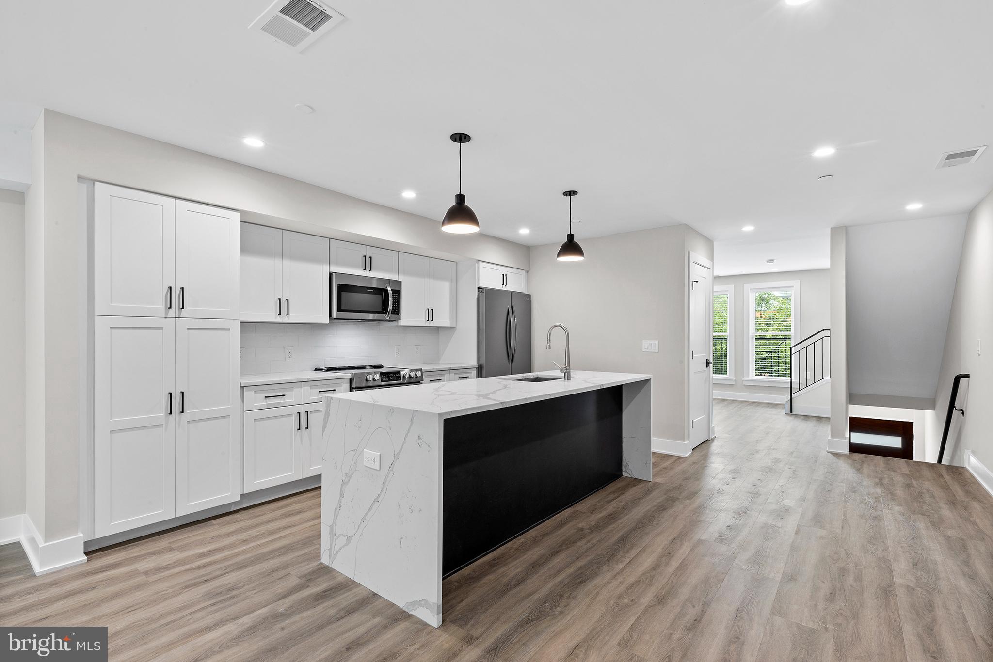 FITLER SQUARE - Residential Lease