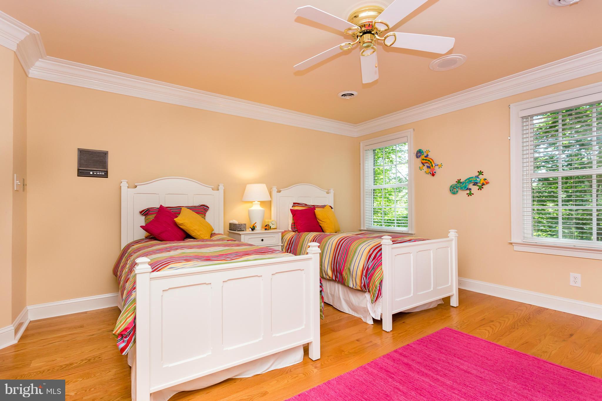 BLOOMSBURY - Residential