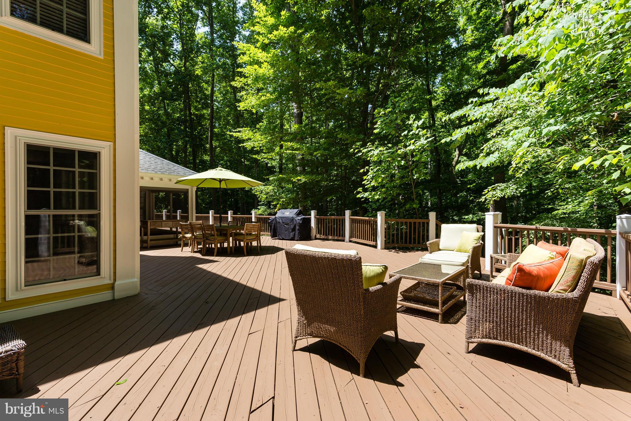 BLOOMSBURY - Residential