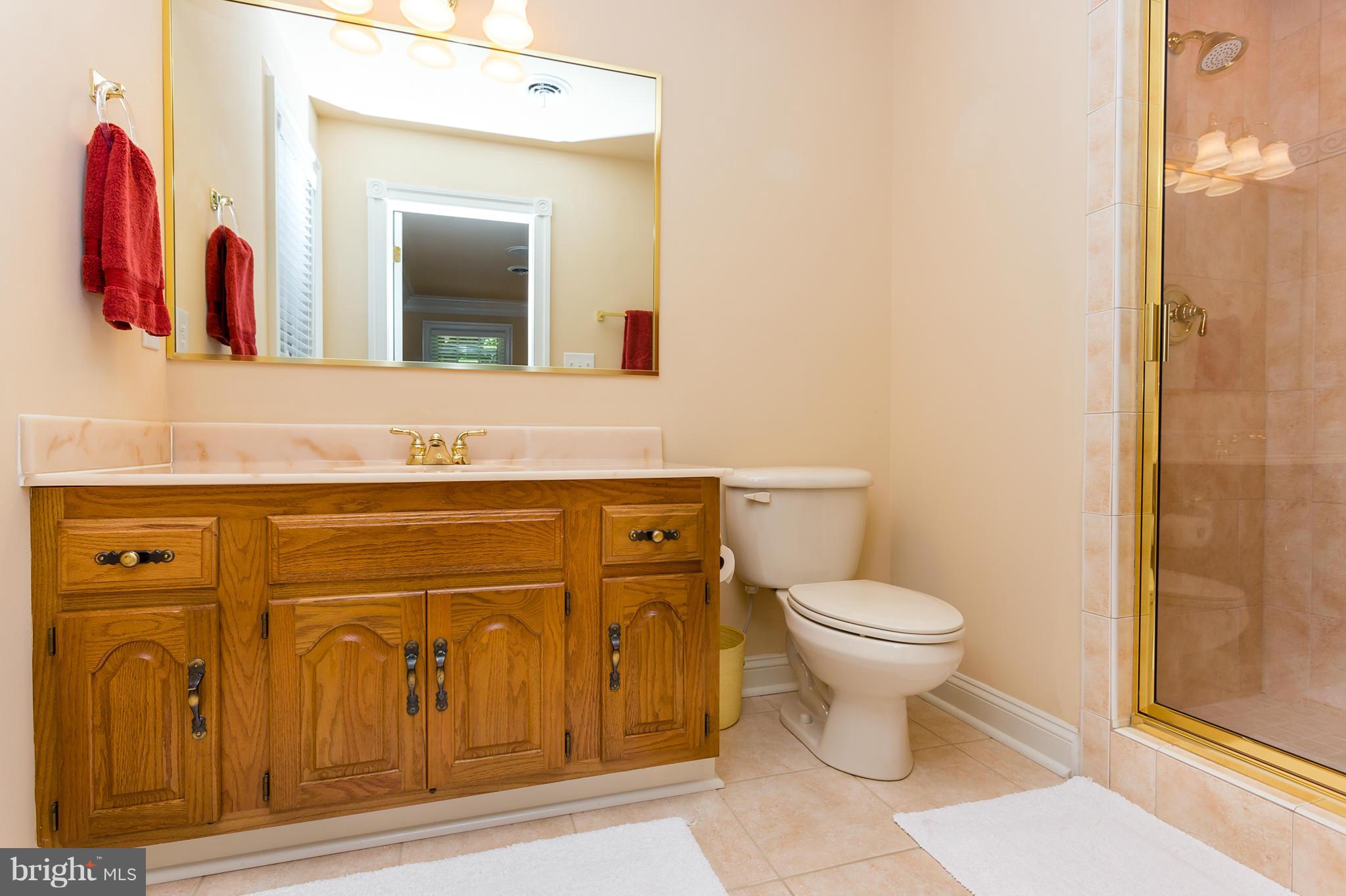 BLOOMSBURY - Residential