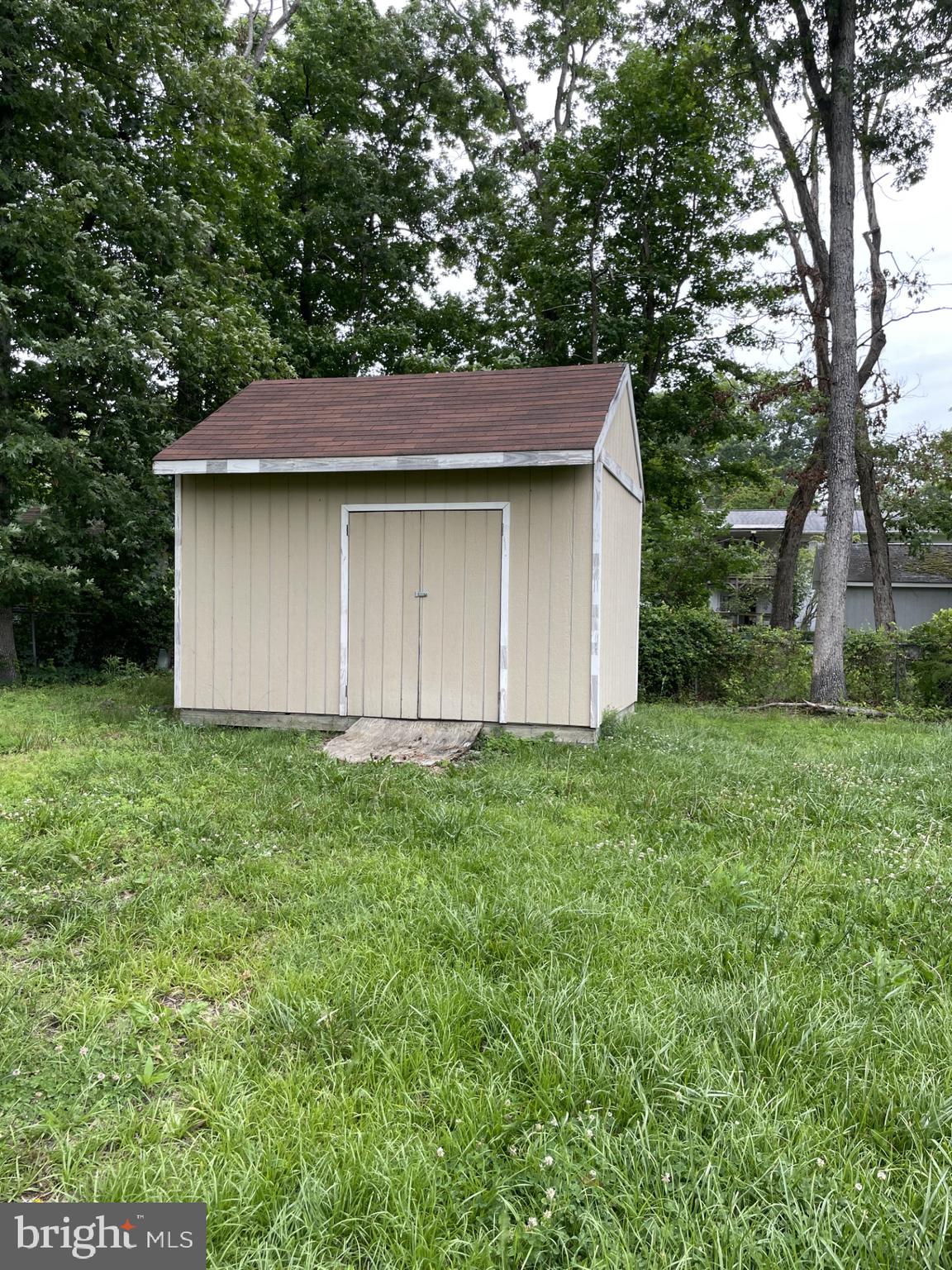 WAVERLY VILLAGE - Residential Lease