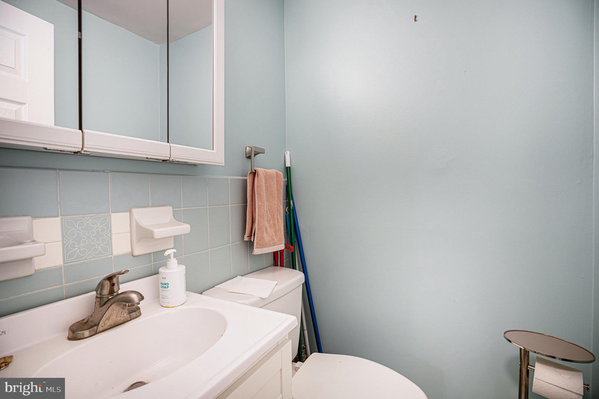 CHELTENHAM VIL - Residential