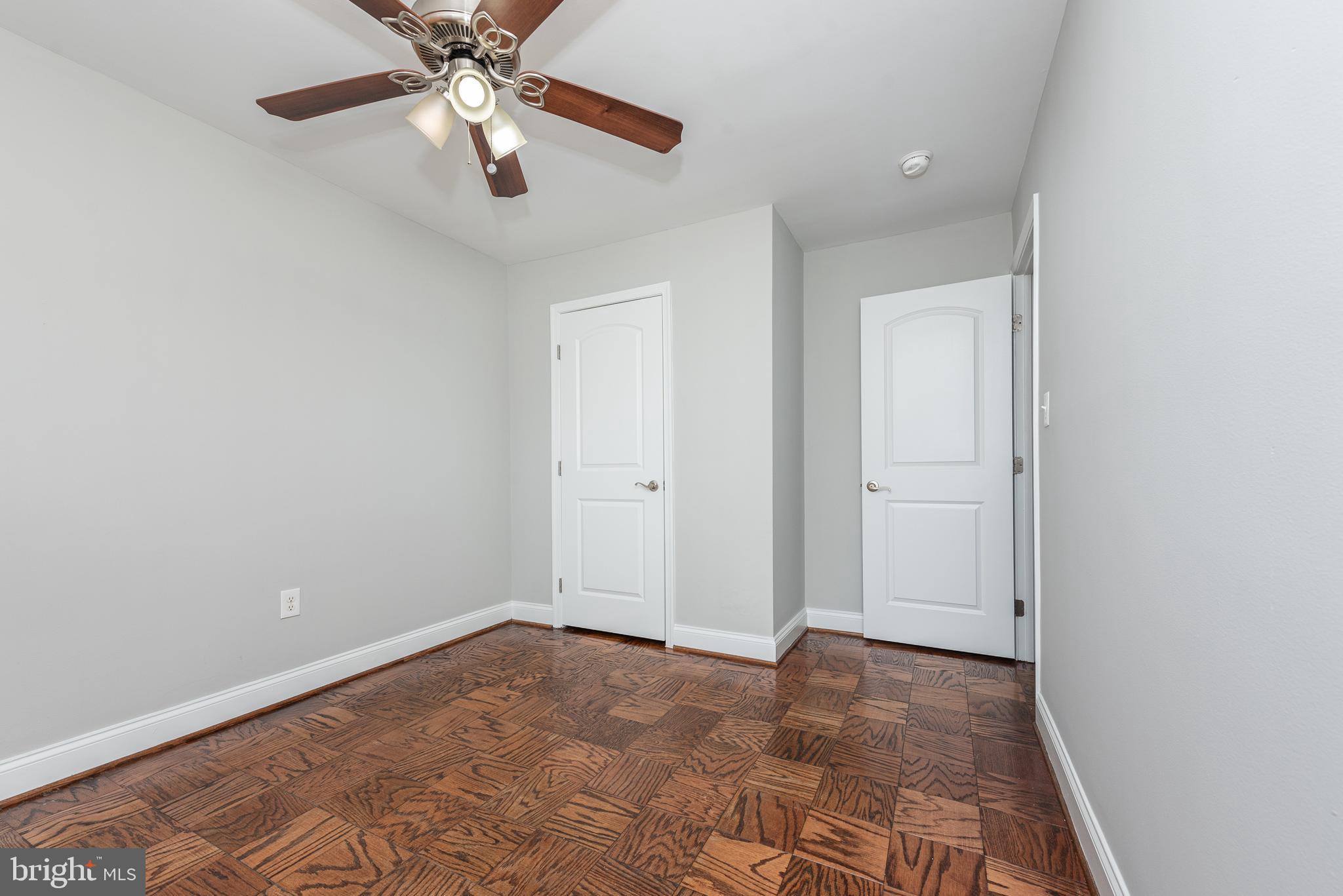 FRANKFORD - Residential