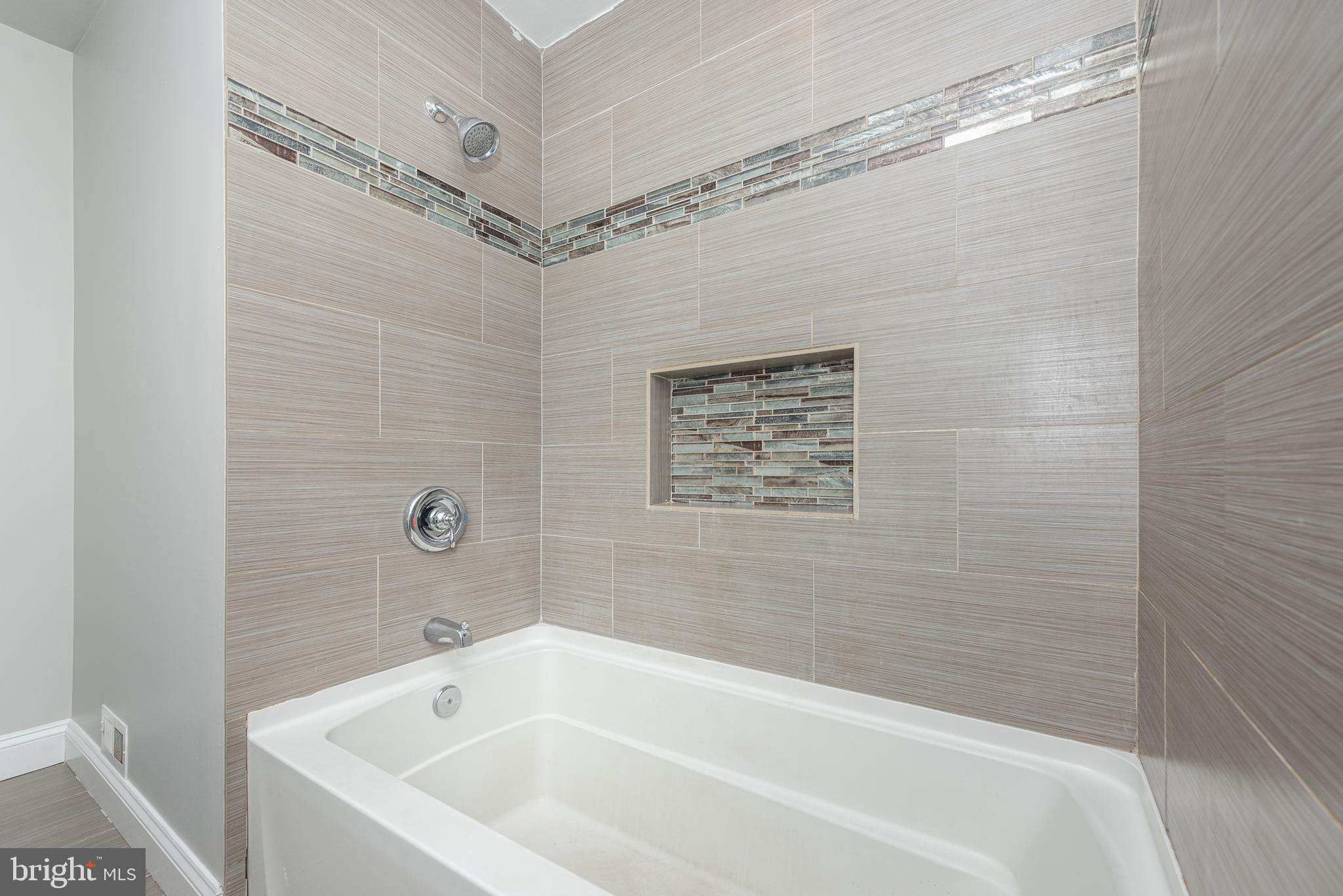 FRANKFORD - Residential