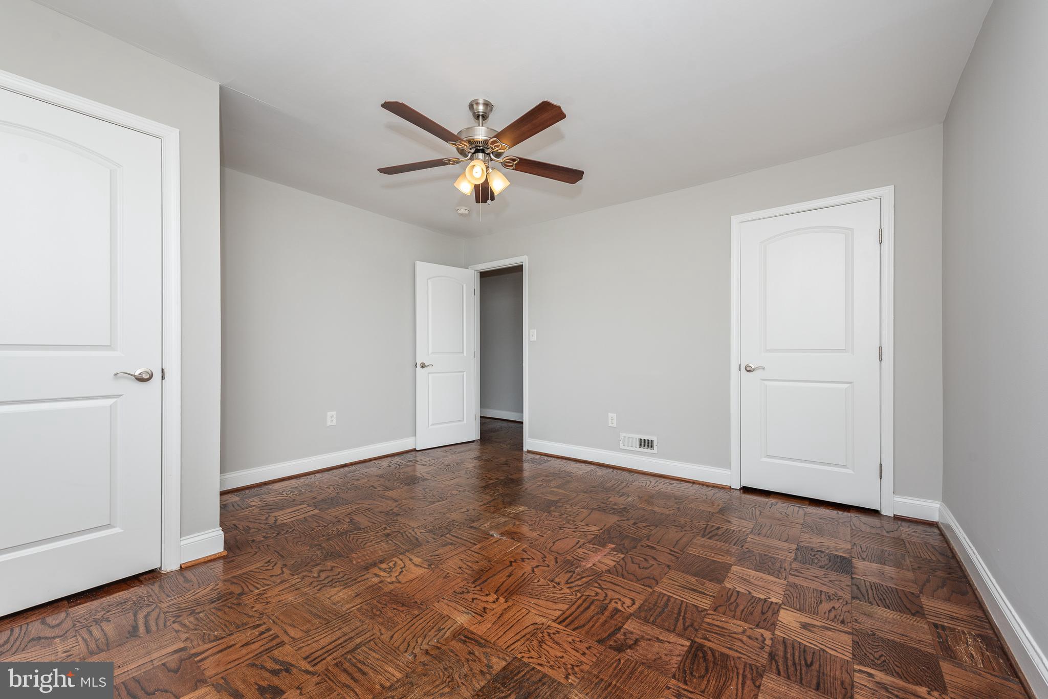 FRANKFORD - Residential