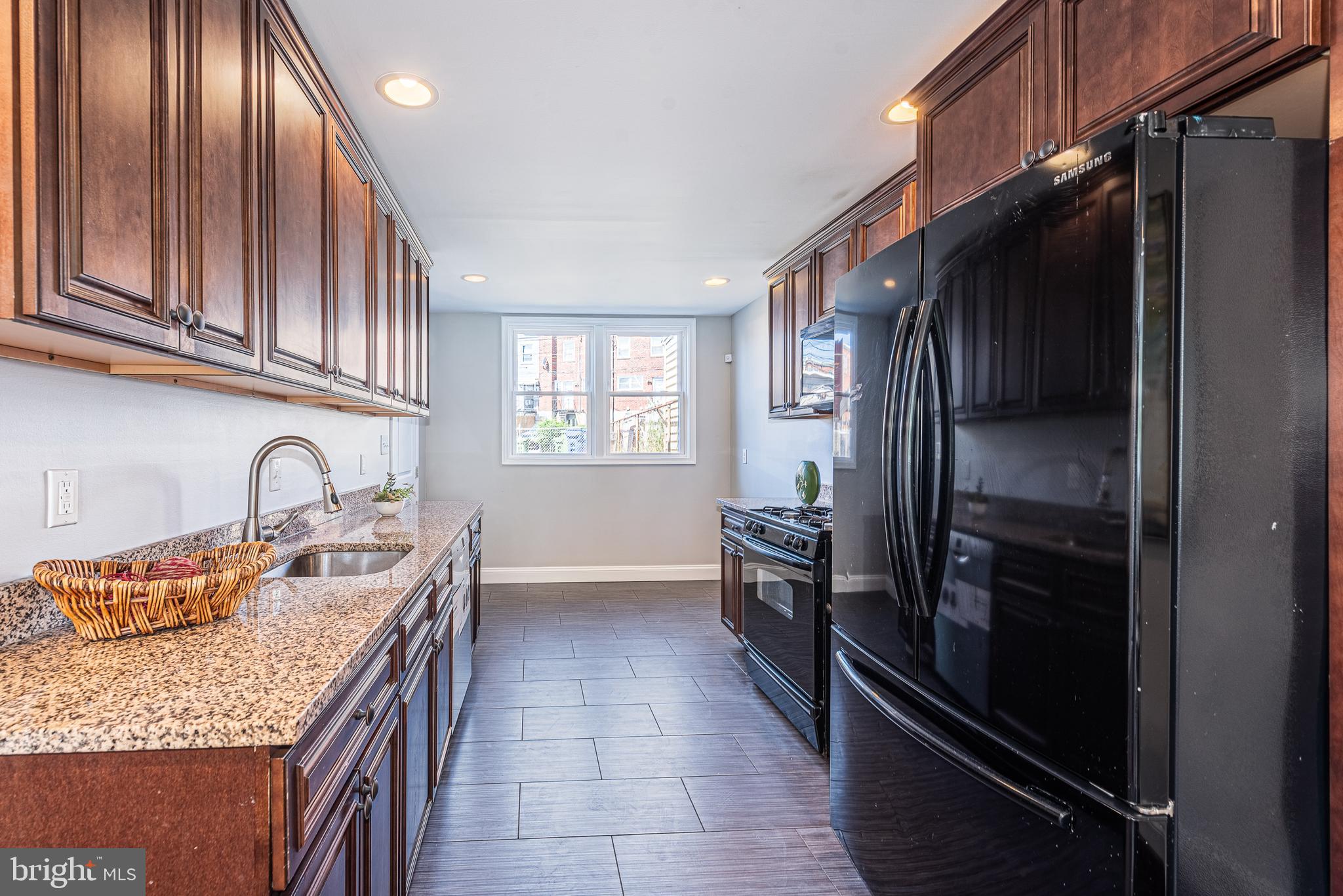 FRANKFORD - Residential