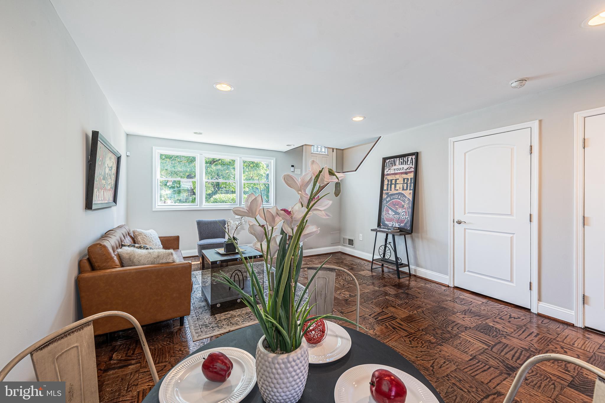 FRANKFORD - Residential