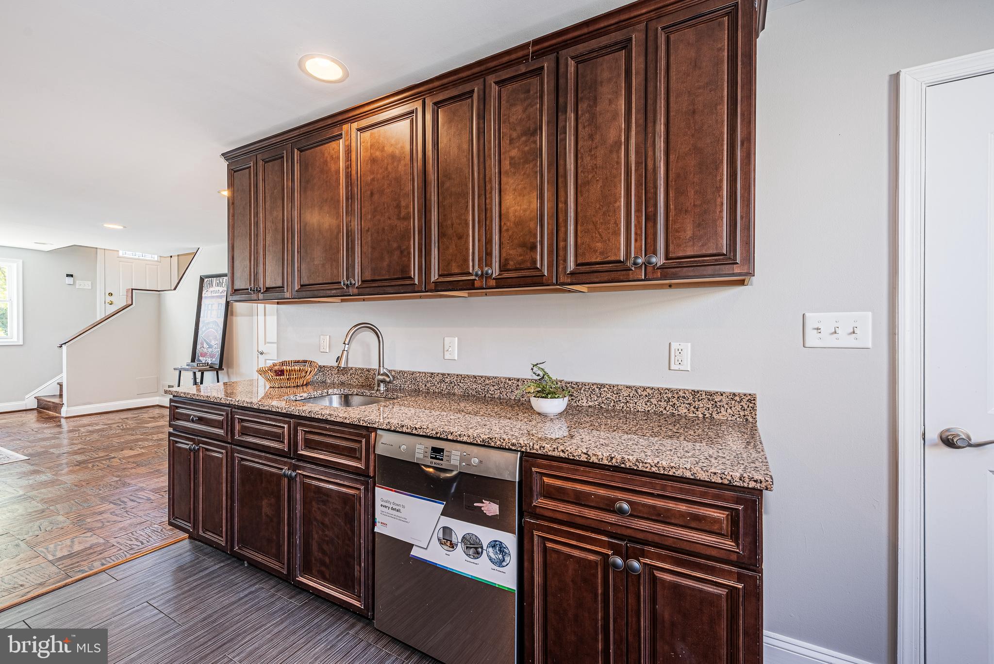 FRANKFORD - Residential