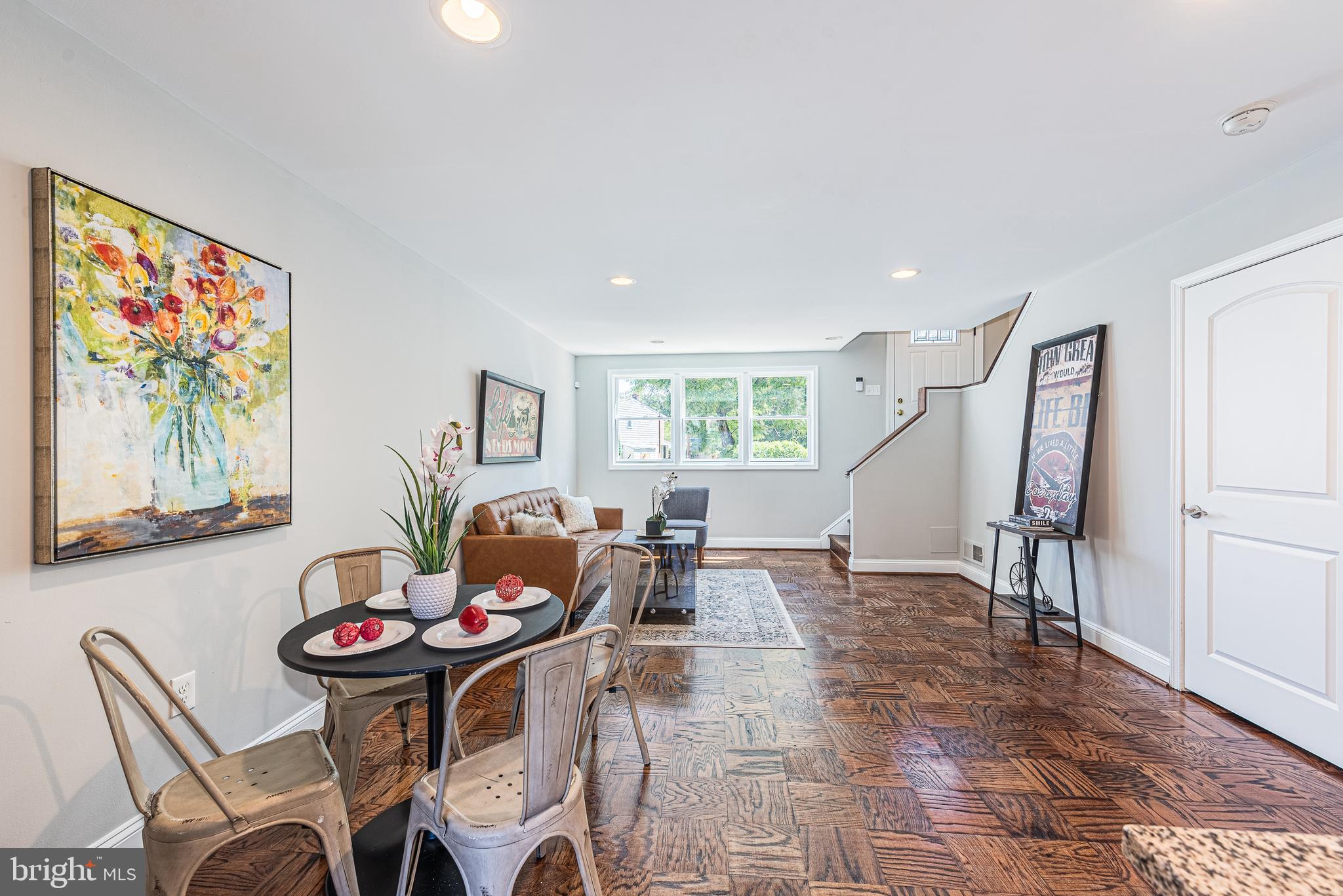 FRANKFORD - Residential