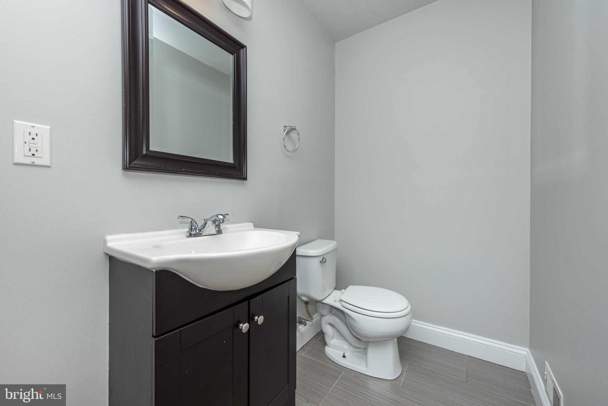 FRANKFORD - Residential