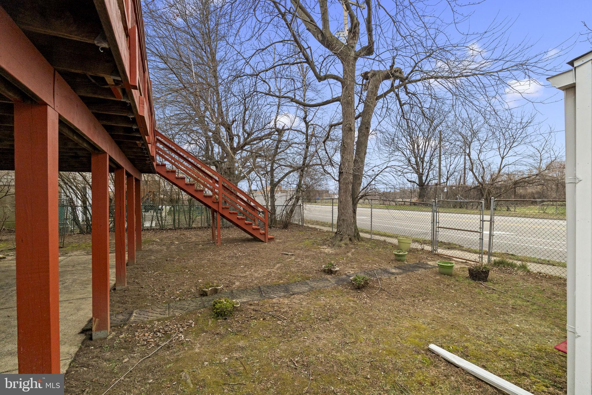 CAMELOT ESTATES - Residential