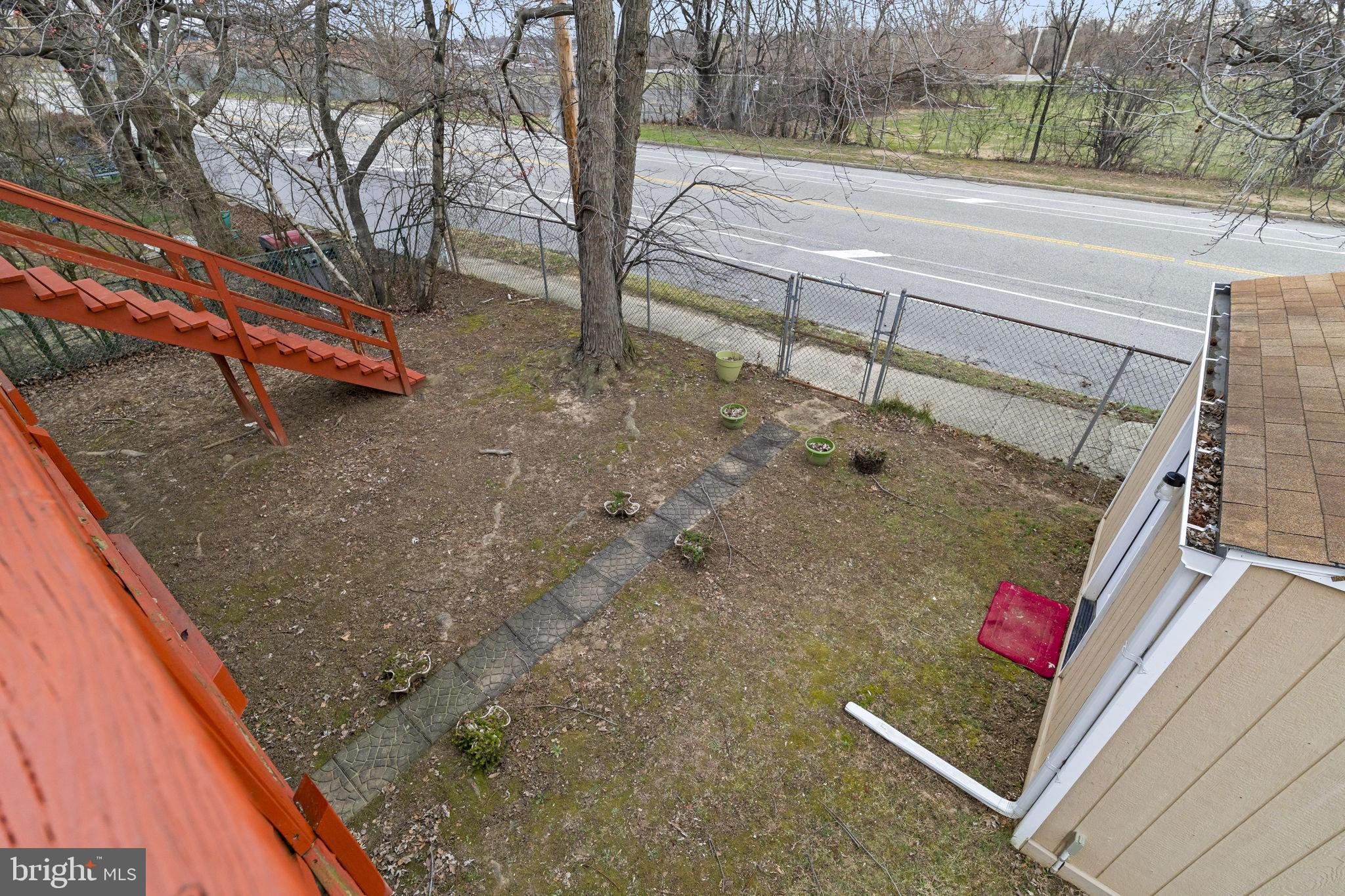 CAMELOT ESTATES - Residential