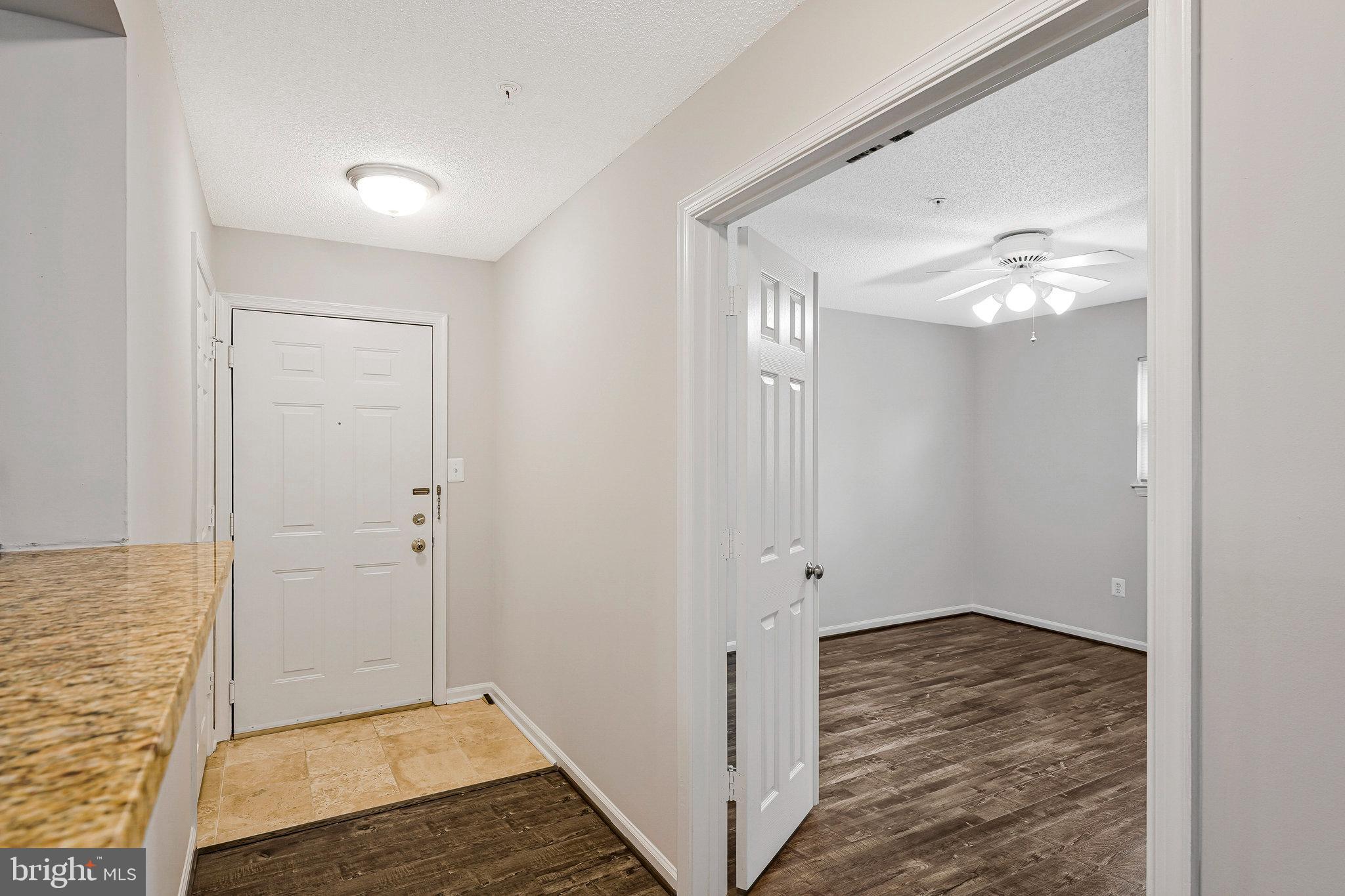 OAK PARK CONDO - Residential Lease