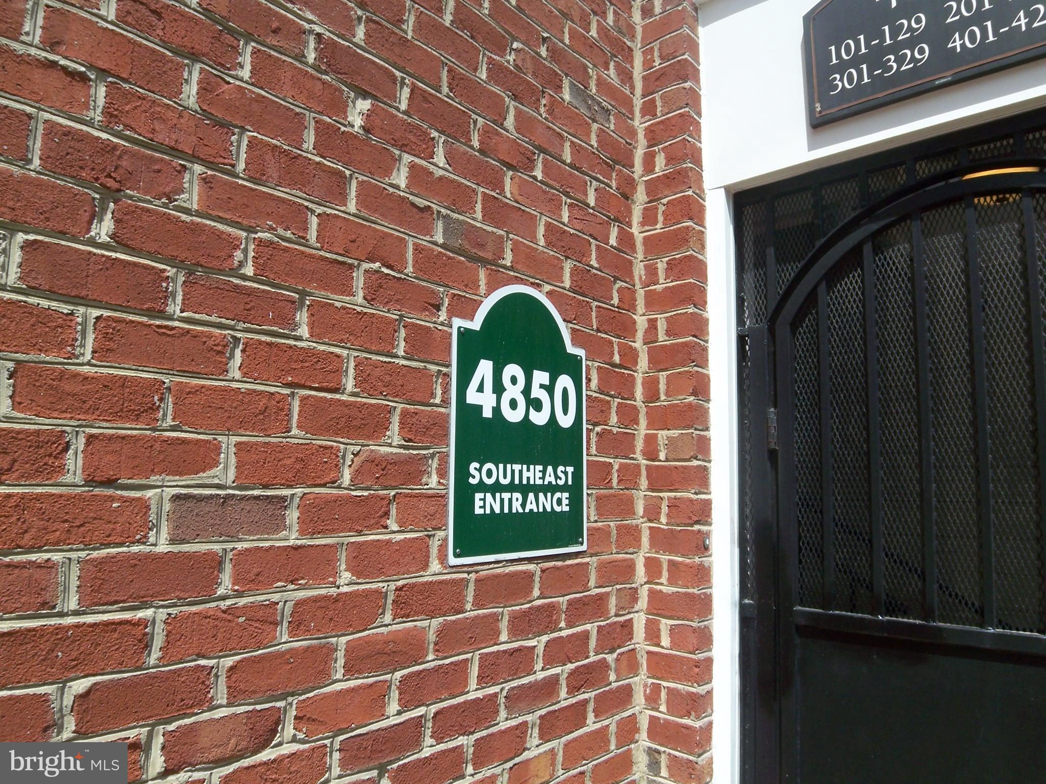 EXCHANGE AT VAN DORN - Residential Lease