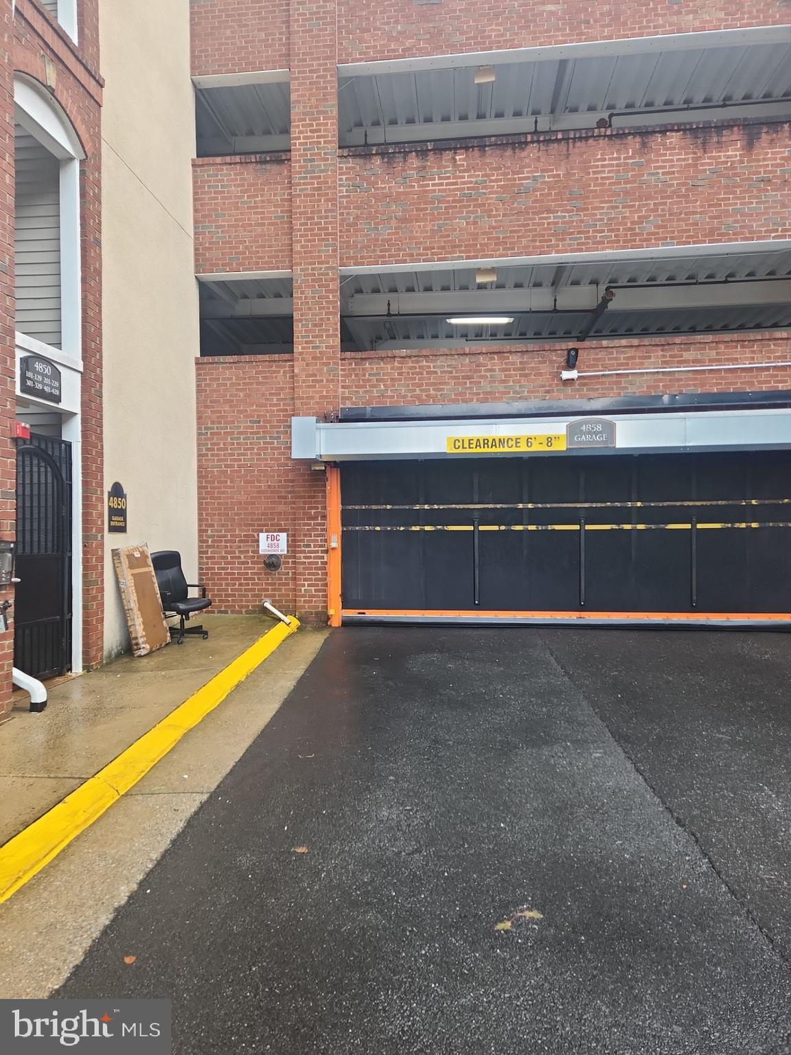 EXCHANGE AT VAN DORN - Residential Lease