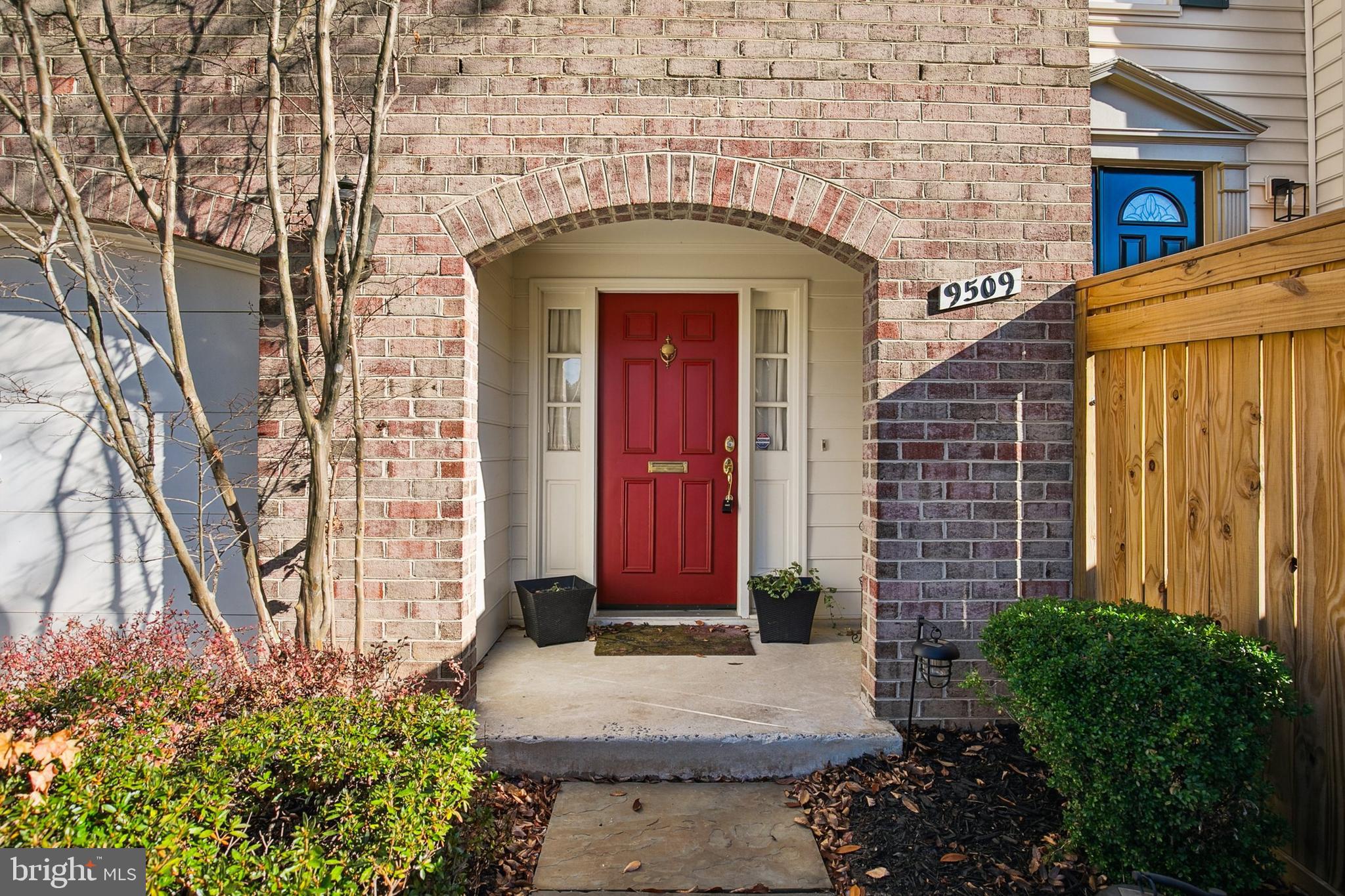 FAIRWAY ISLAND - Residential