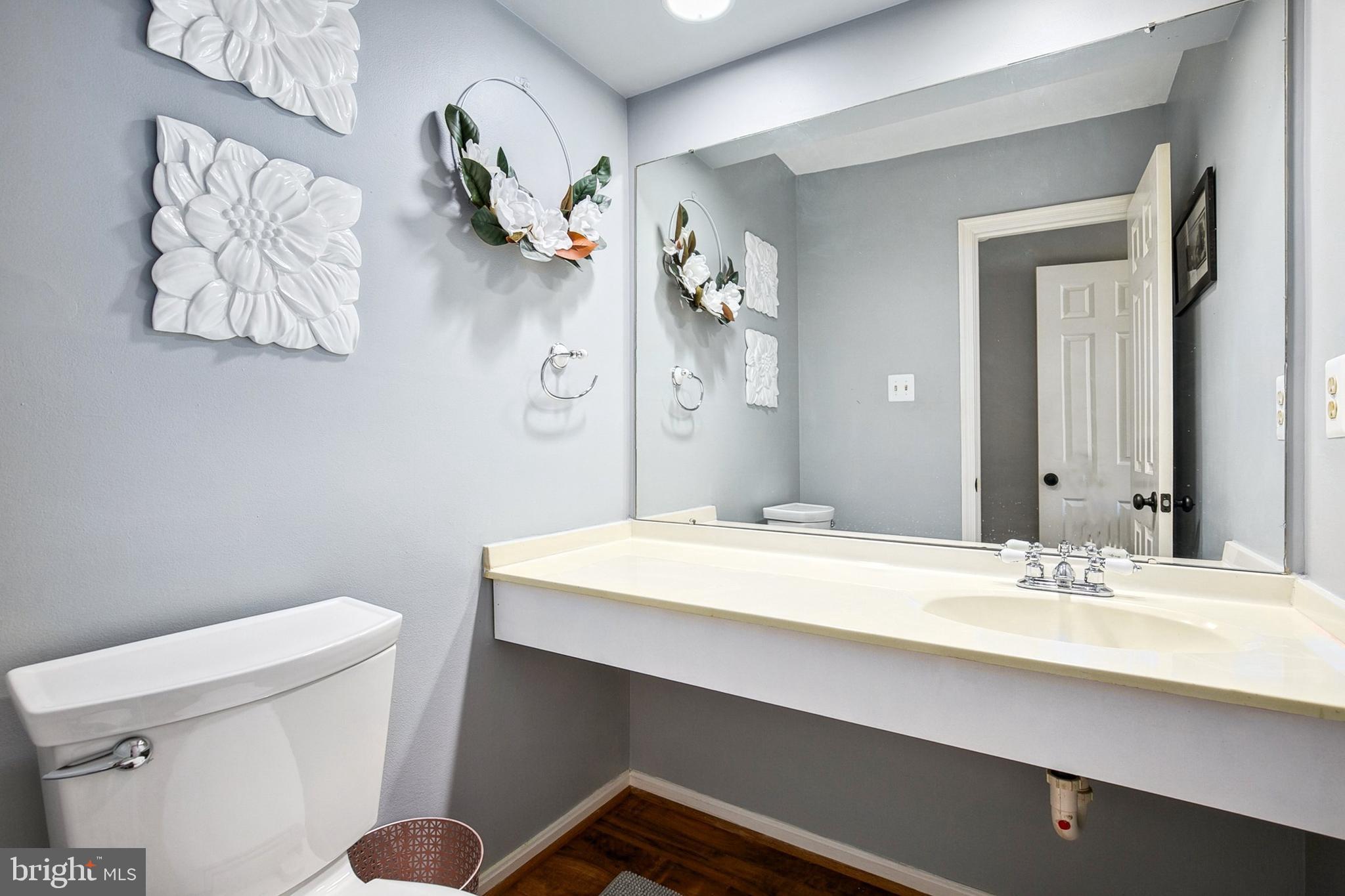 FAIRWAY ISLAND - Residential