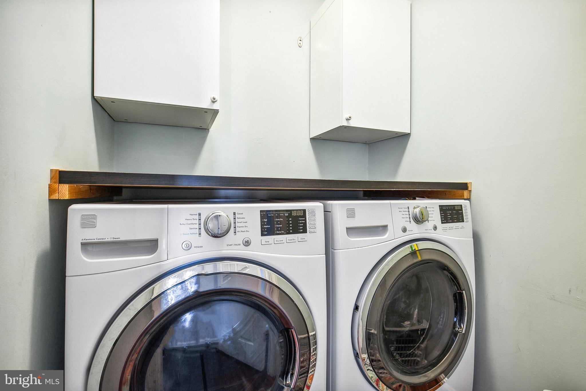 FAIRWAY ISLAND - Residential