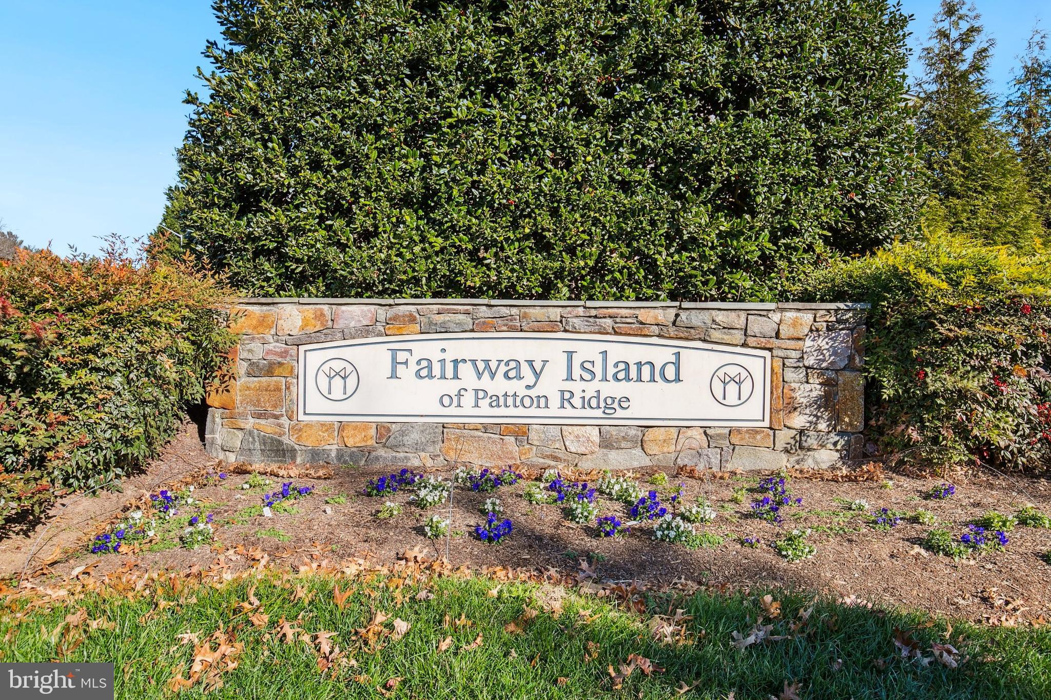 FAIRWAY ISLAND - Residential