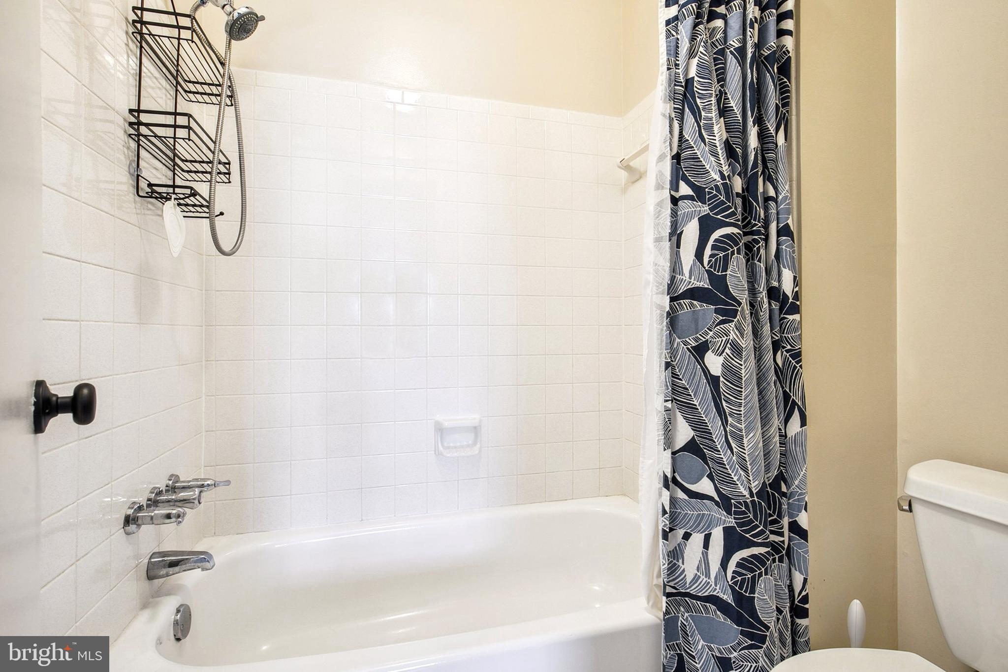 FAIRWAY ISLAND - Residential