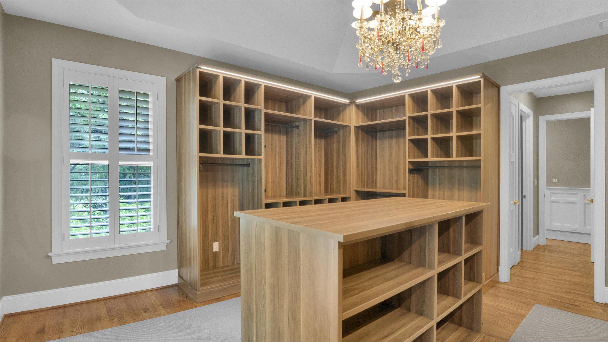 PENNBROOKE MANOR - Residential