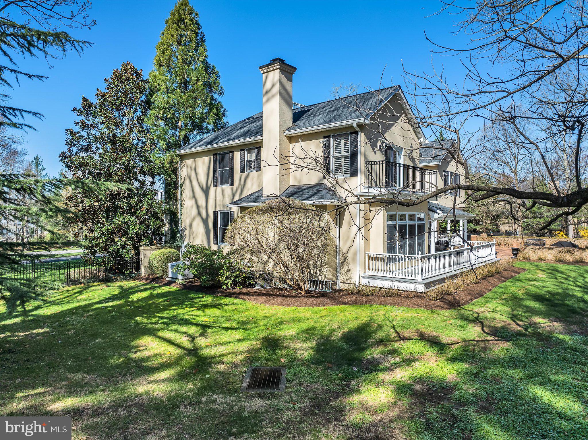 PENNBROOKE MANOR - Residential