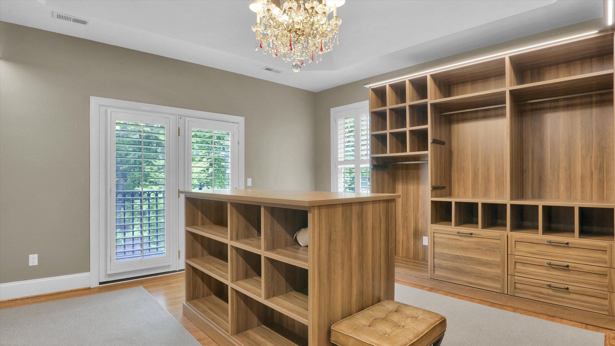 PENNBROOKE MANOR - Residential