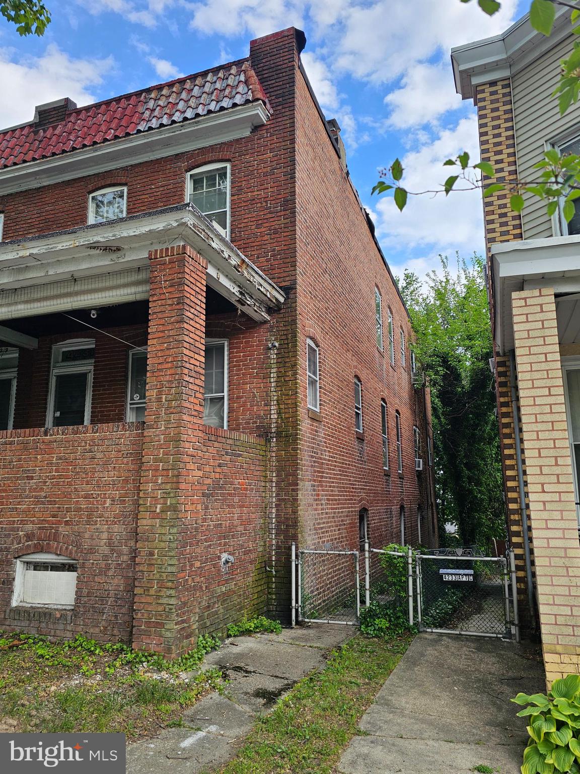 IRVINGTON - Residential