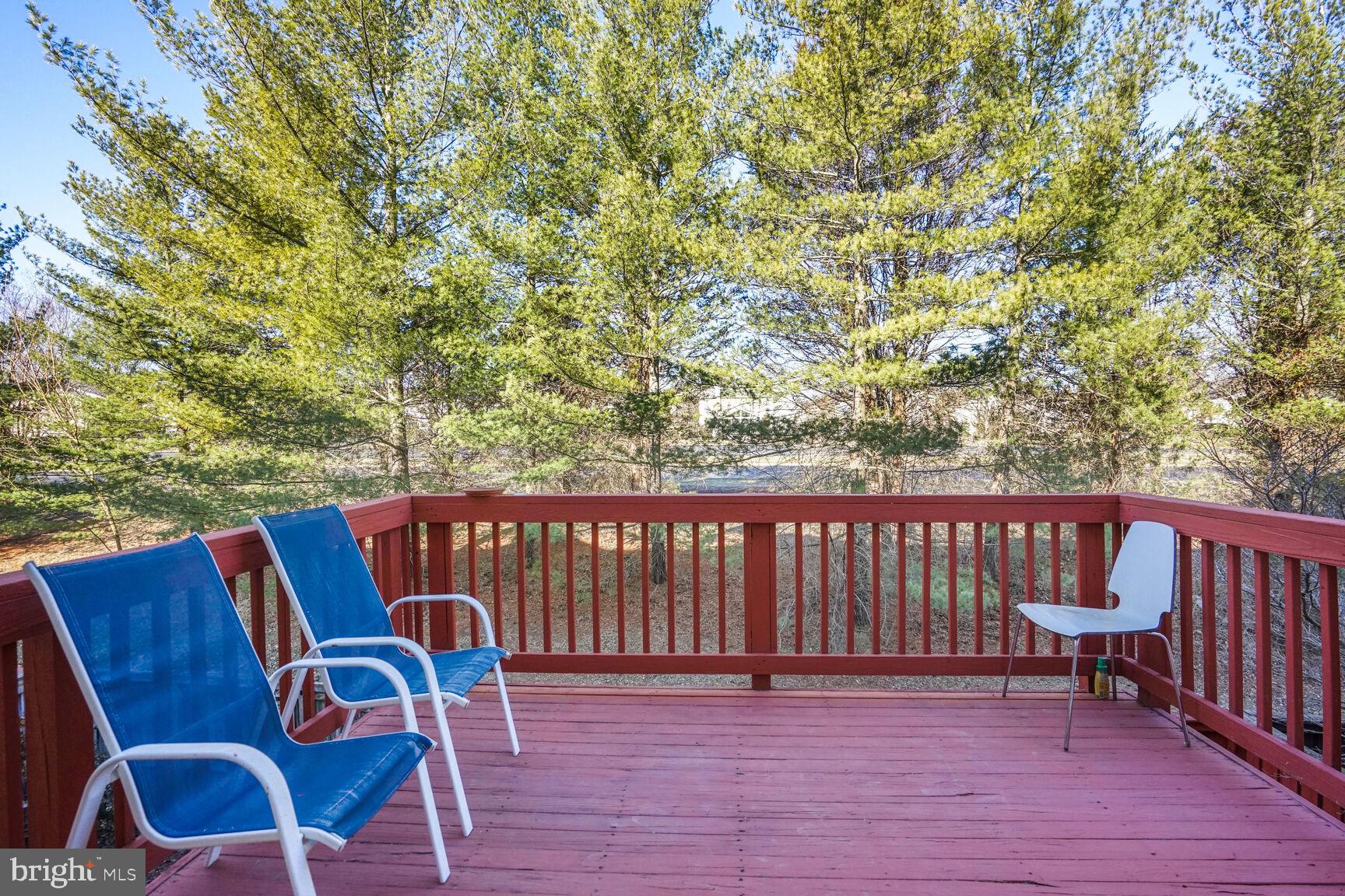 BROADLANDS - Residential