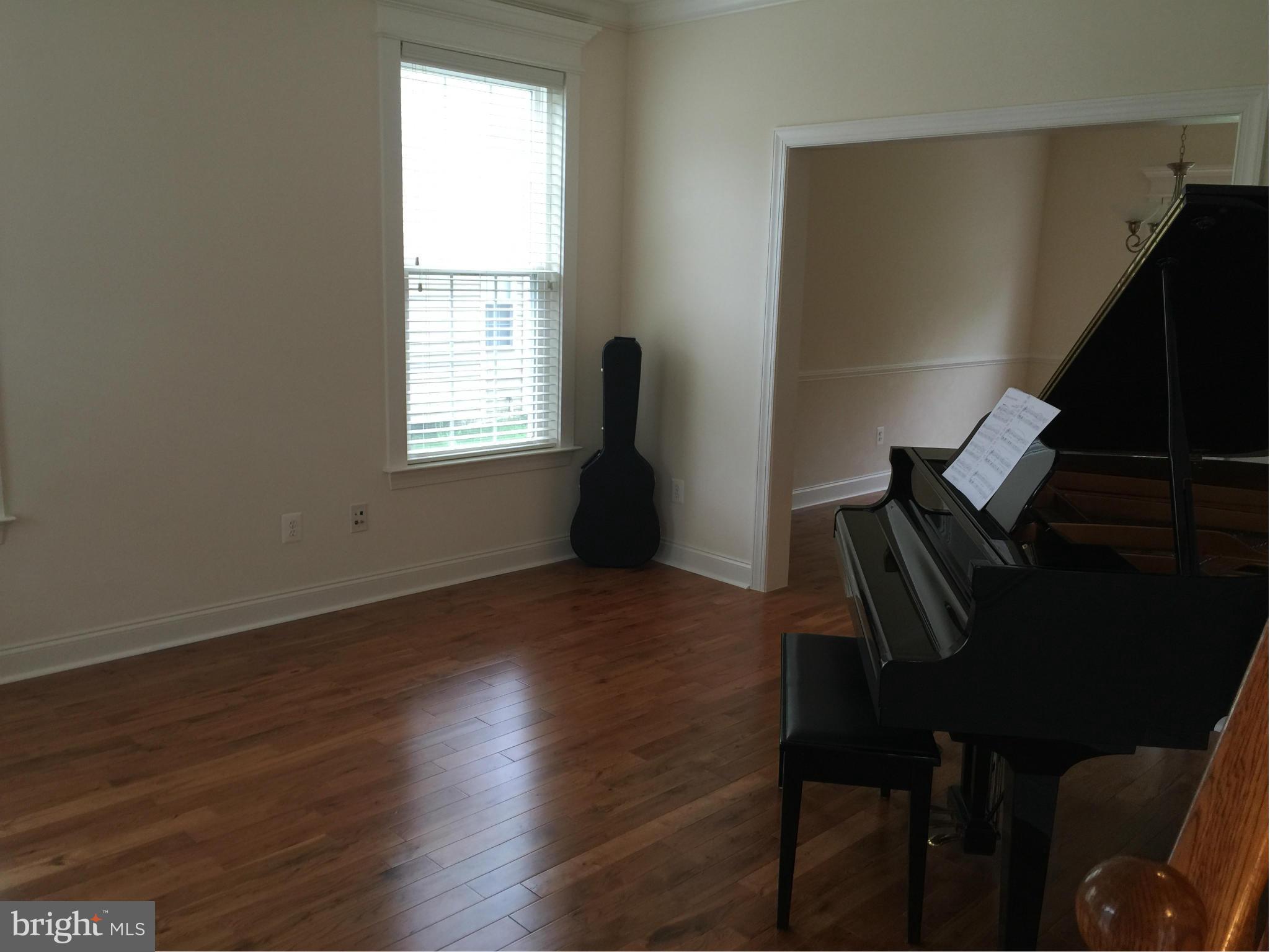 PEMBROOKE PHASE 2 - Residential Lease