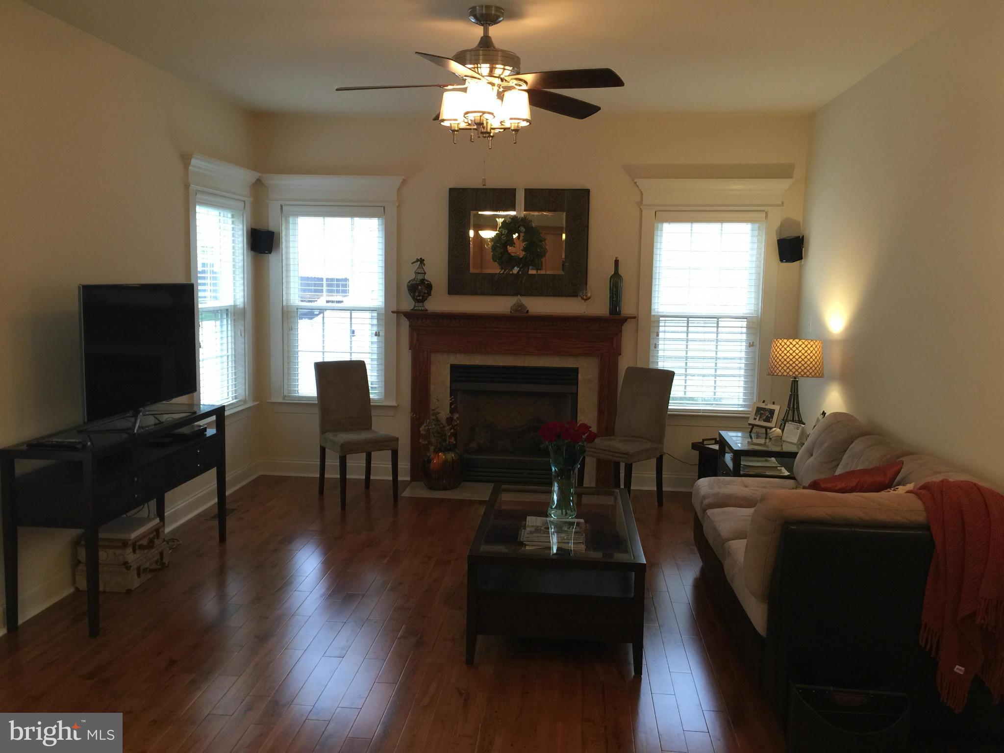 PEMBROOKE PHASE 2 - Residential Lease