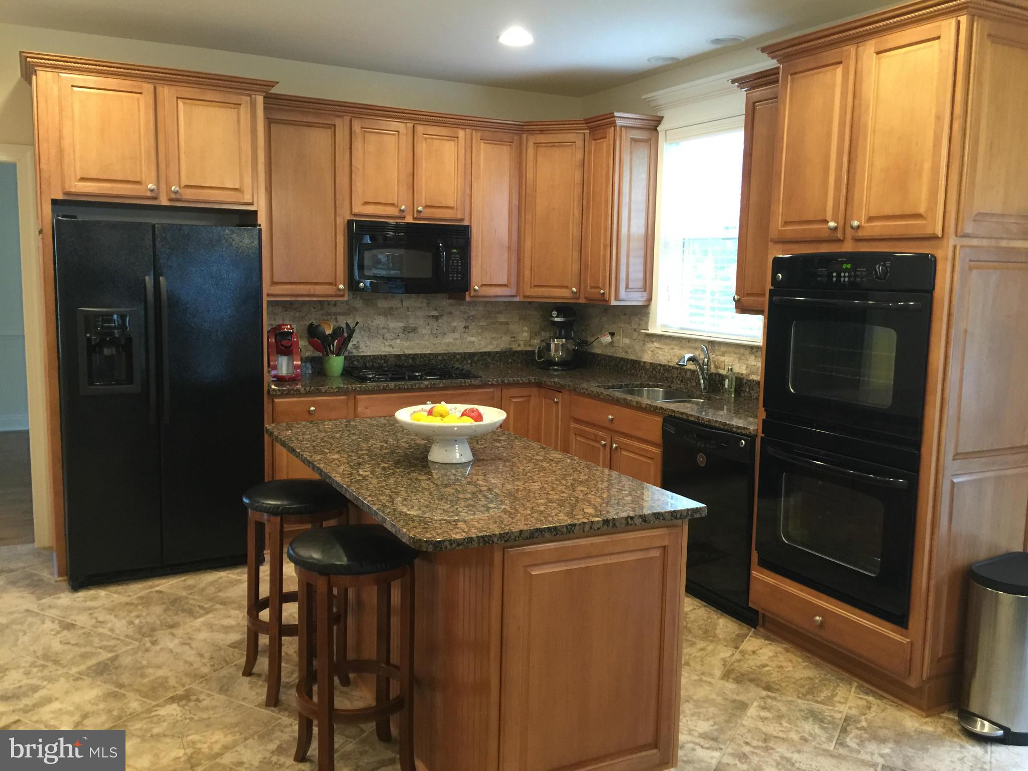 PEMBROOKE PHASE 2 - Residential Lease