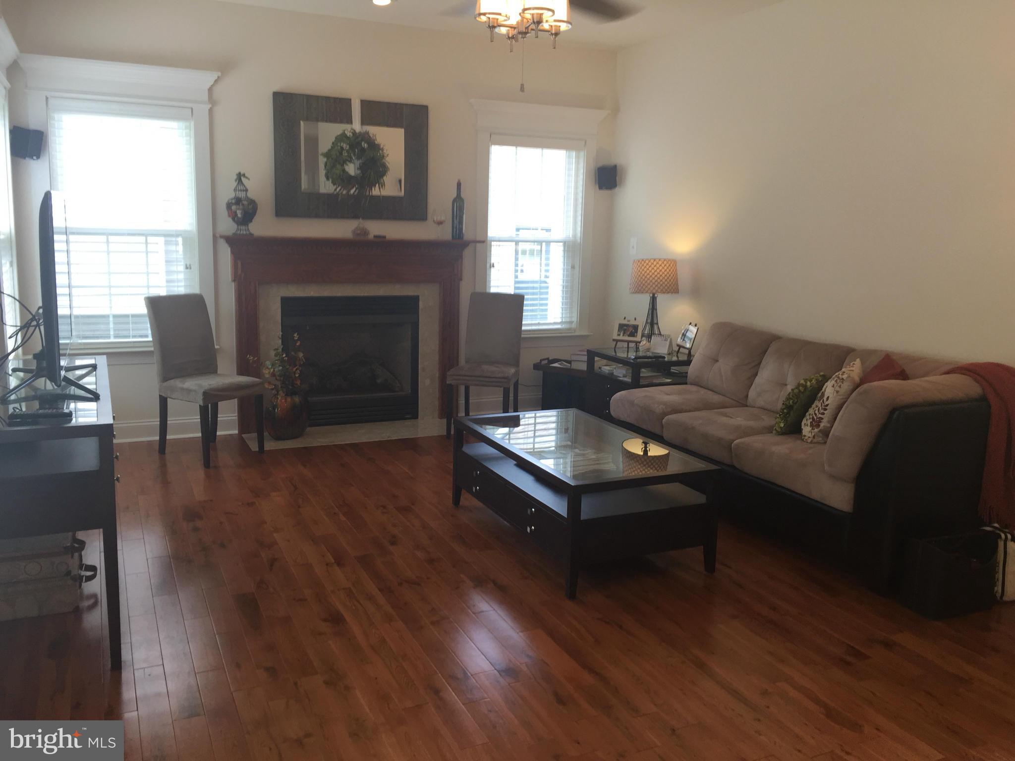 PEMBROOKE PHASE 2 - Residential Lease