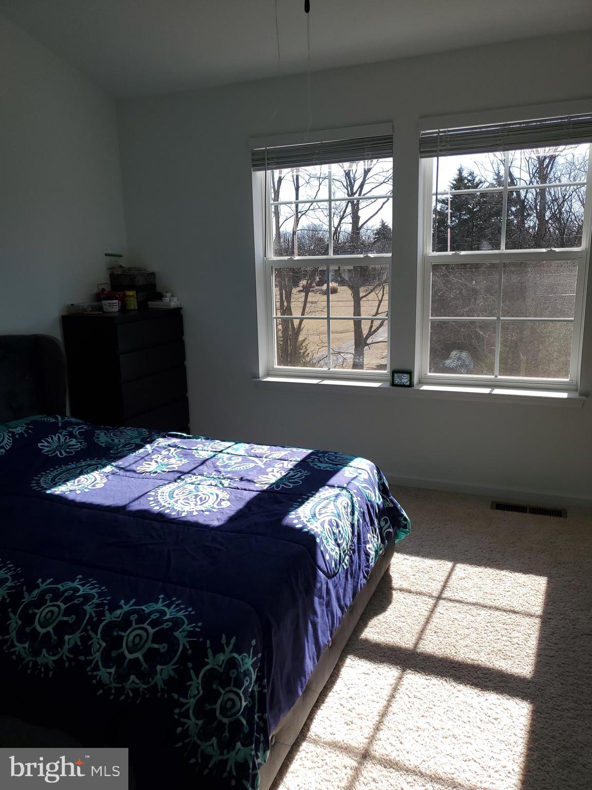MCCAULEY CROSSING - Residential Lease