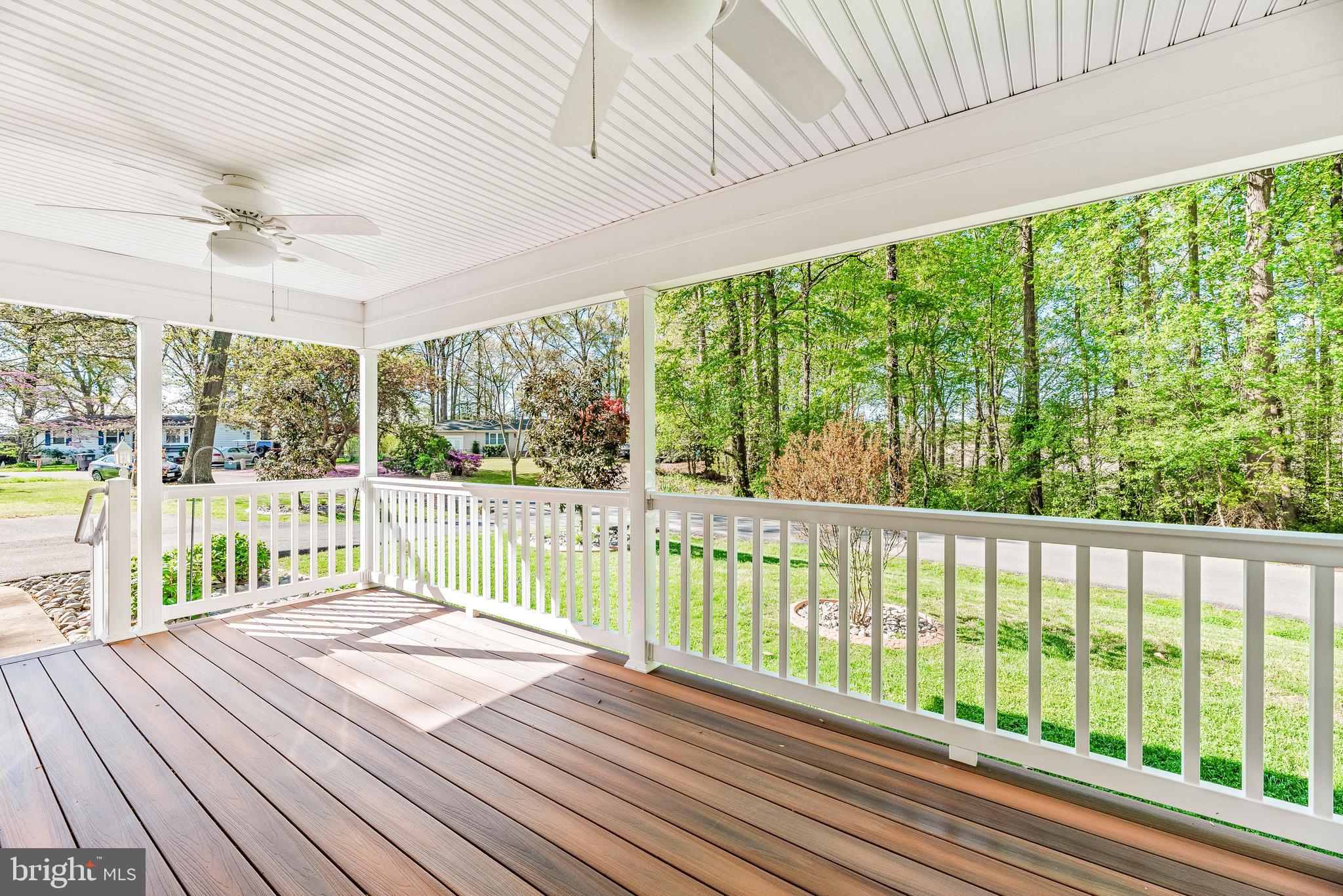 GOLDEN BEACH - Residential