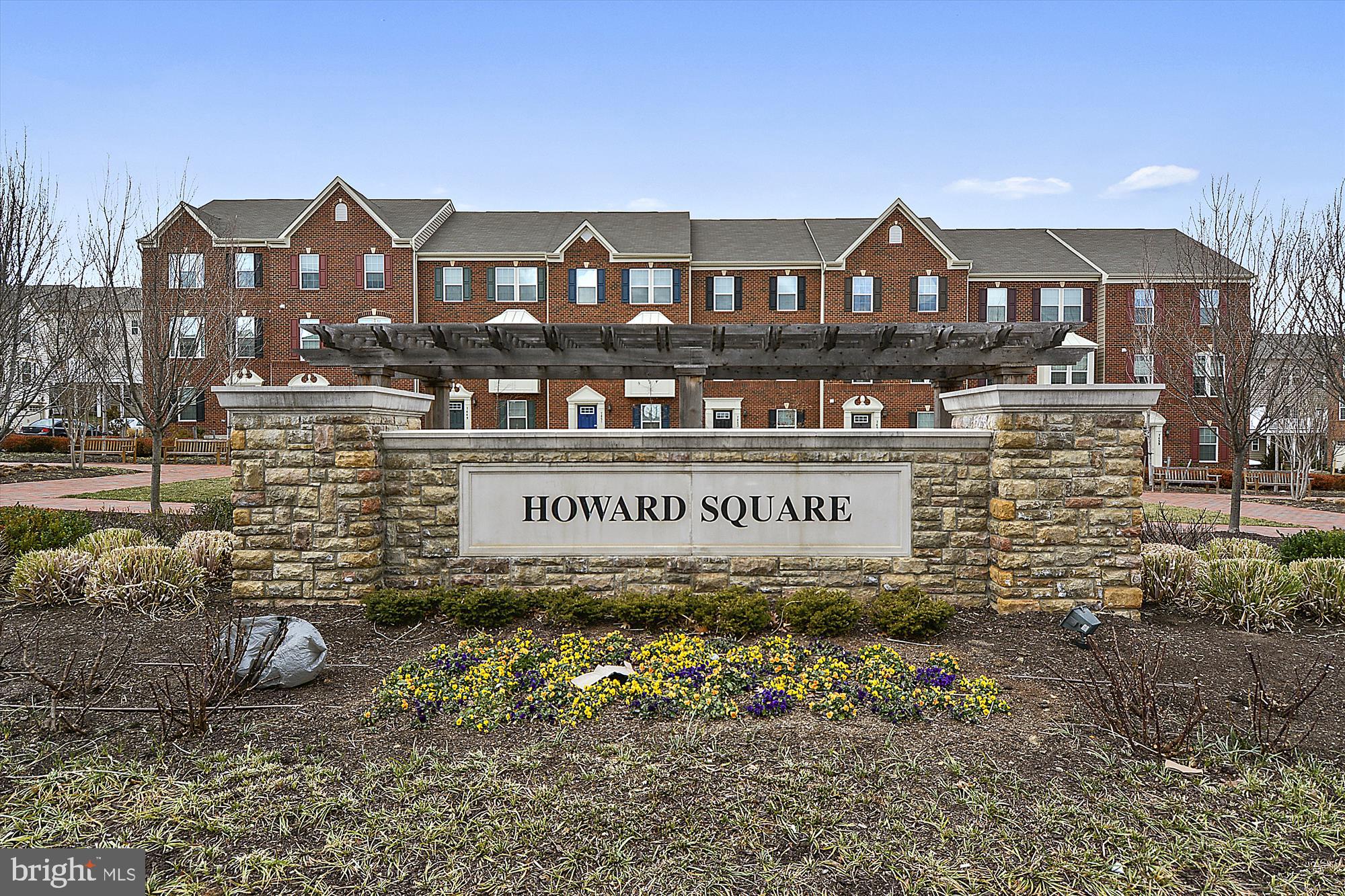 HOWARD SQUARE - Residential