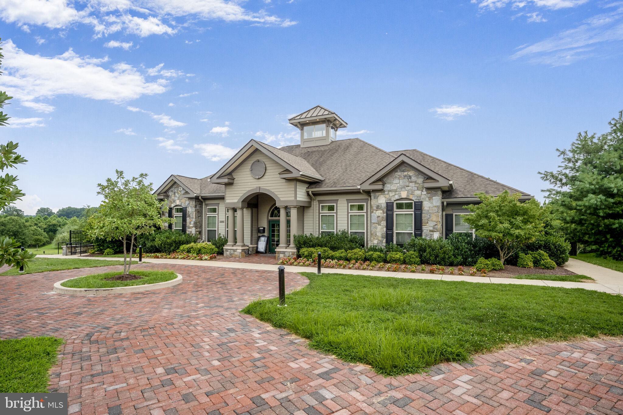 POPLAR RUN - Residential