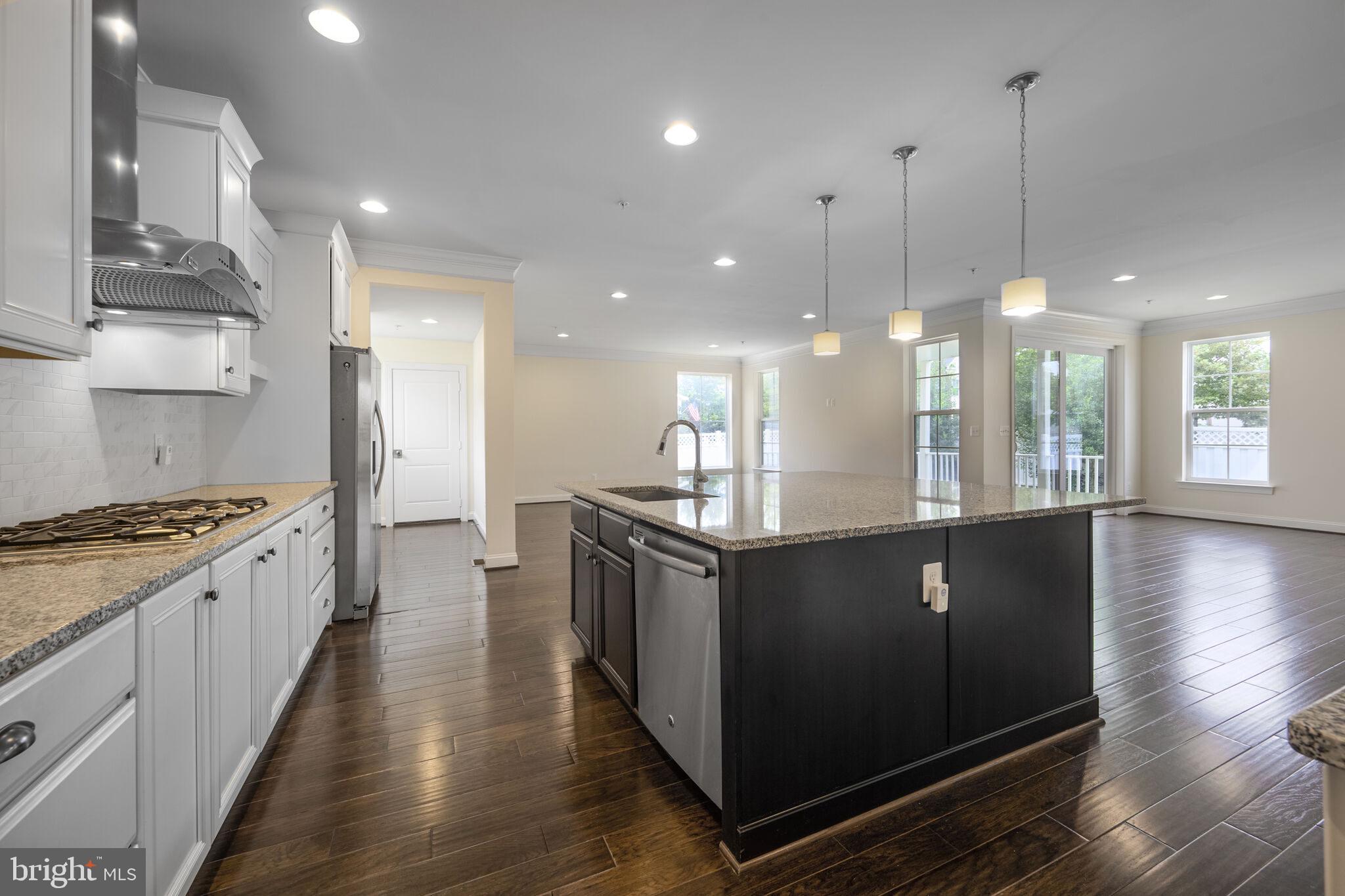 POPLAR RUN - Residential