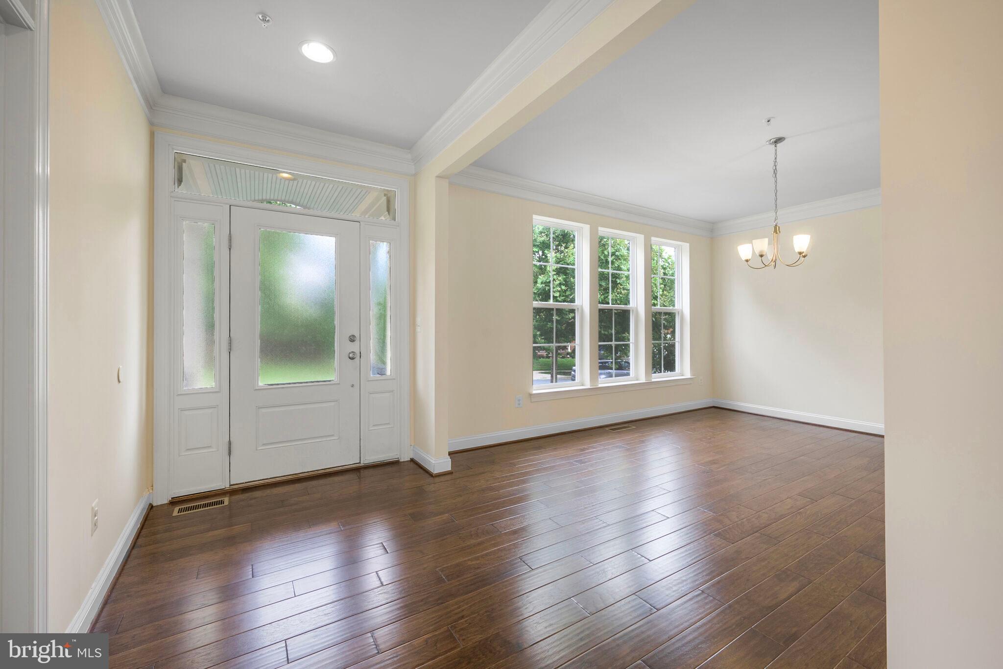 POPLAR RUN - Residential