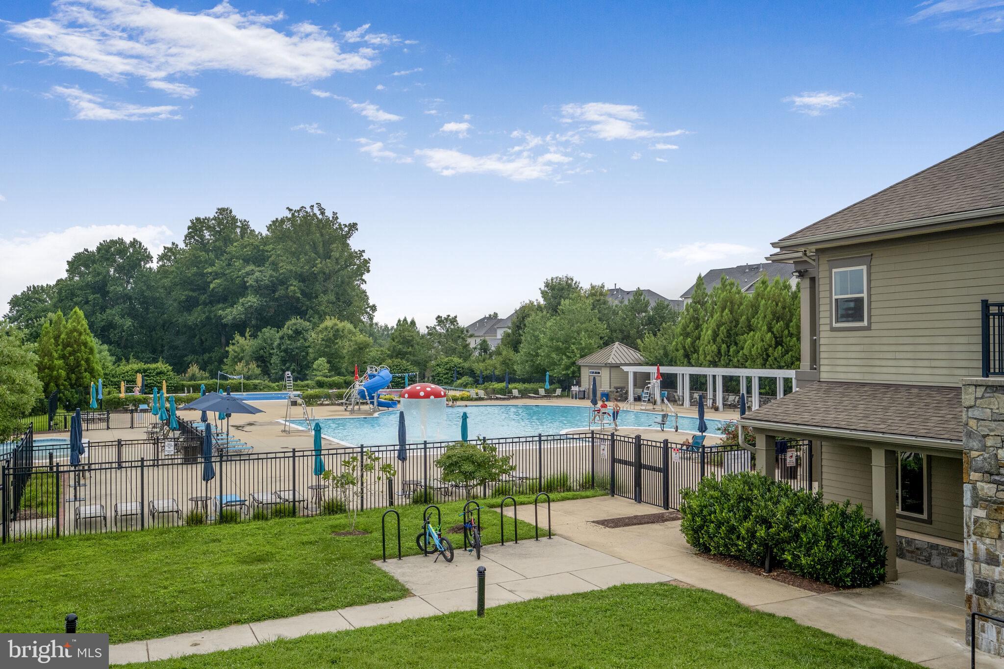 POPLAR RUN - Residential