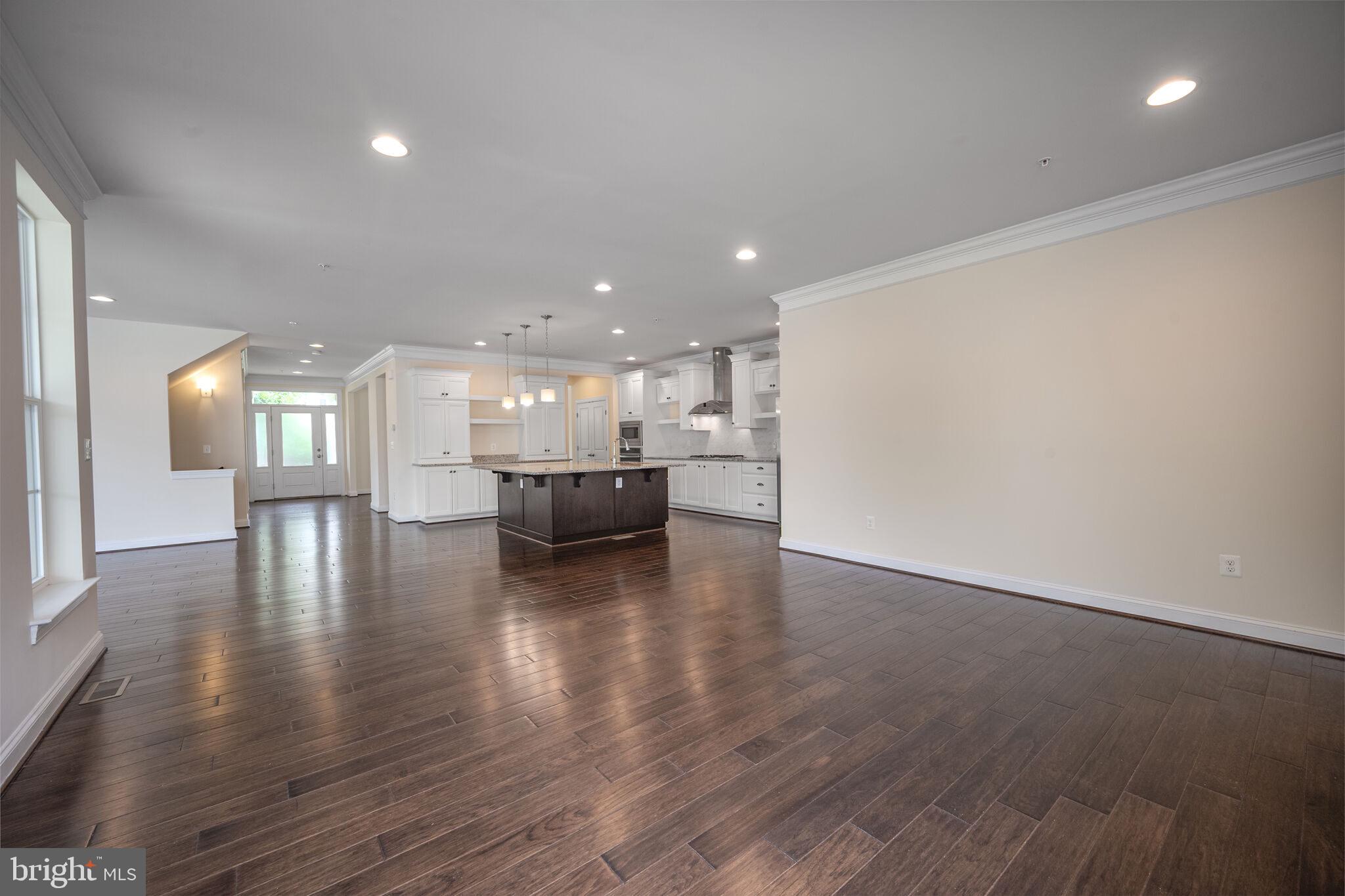 POPLAR RUN - Residential