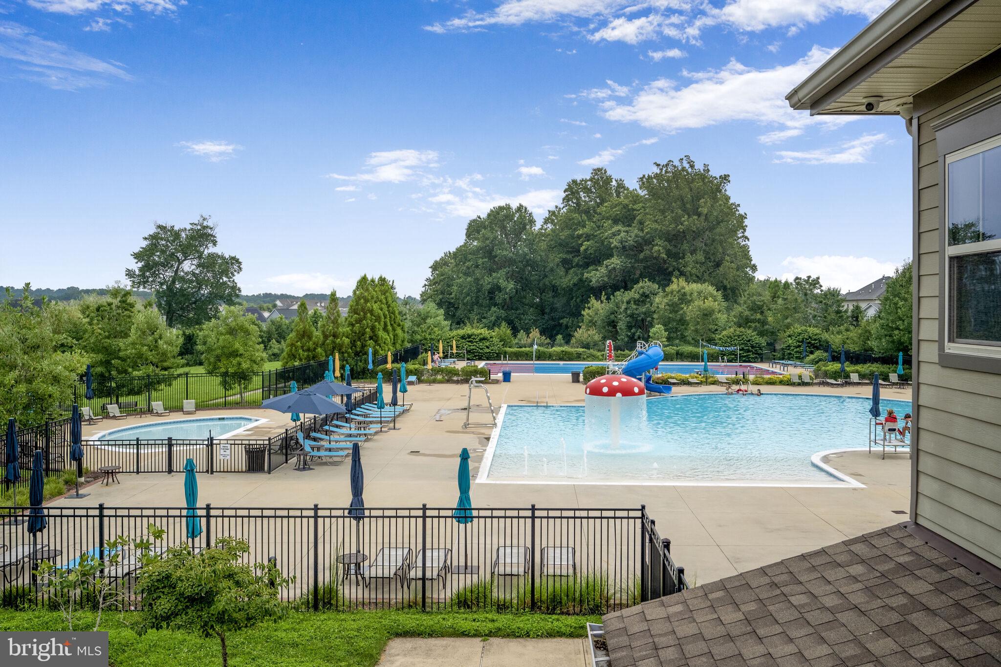 POPLAR RUN - Residential