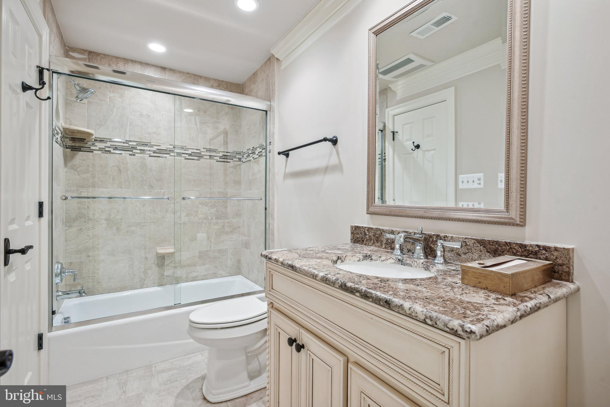 EVERMAY - Residential