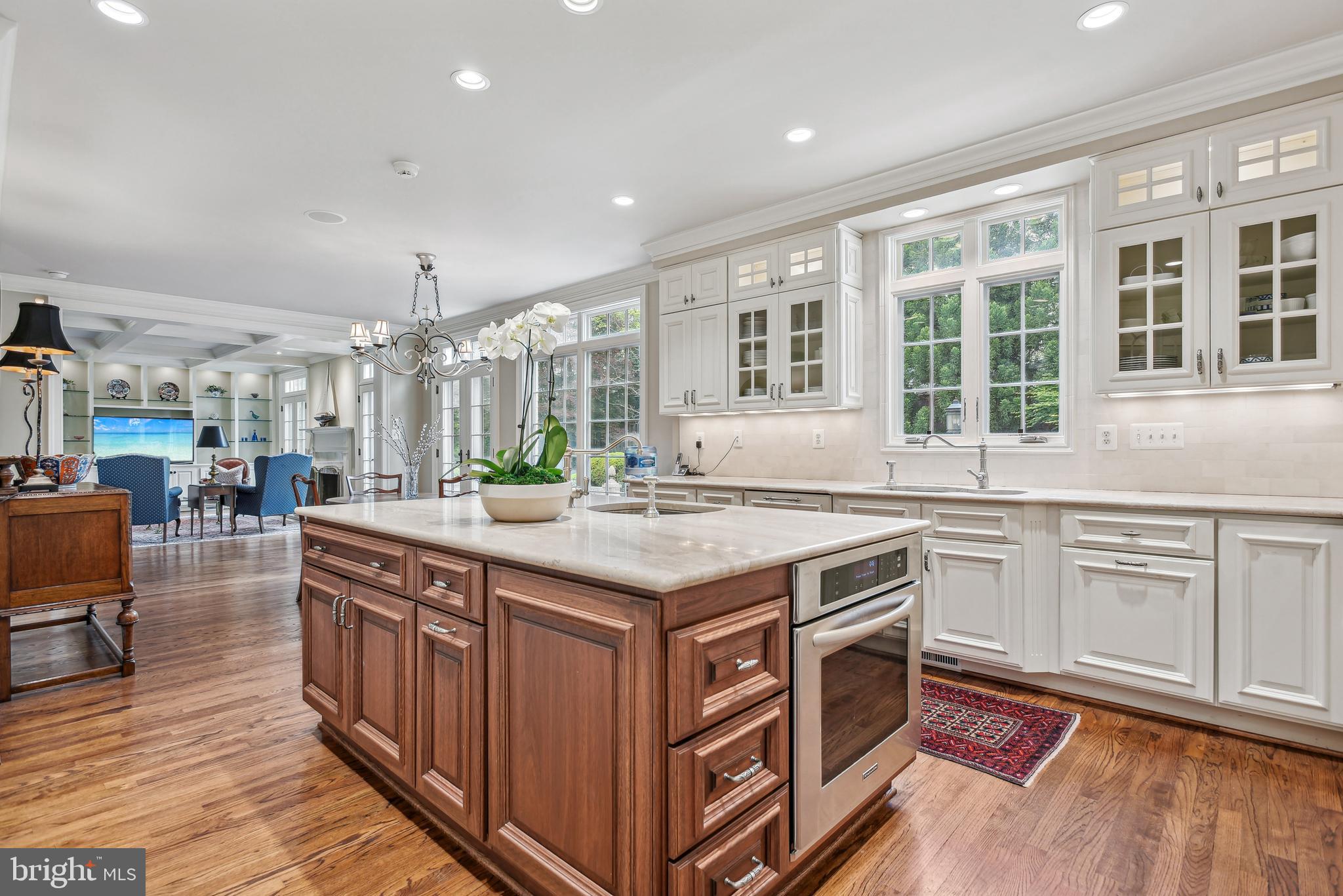 EVERMAY - Residential