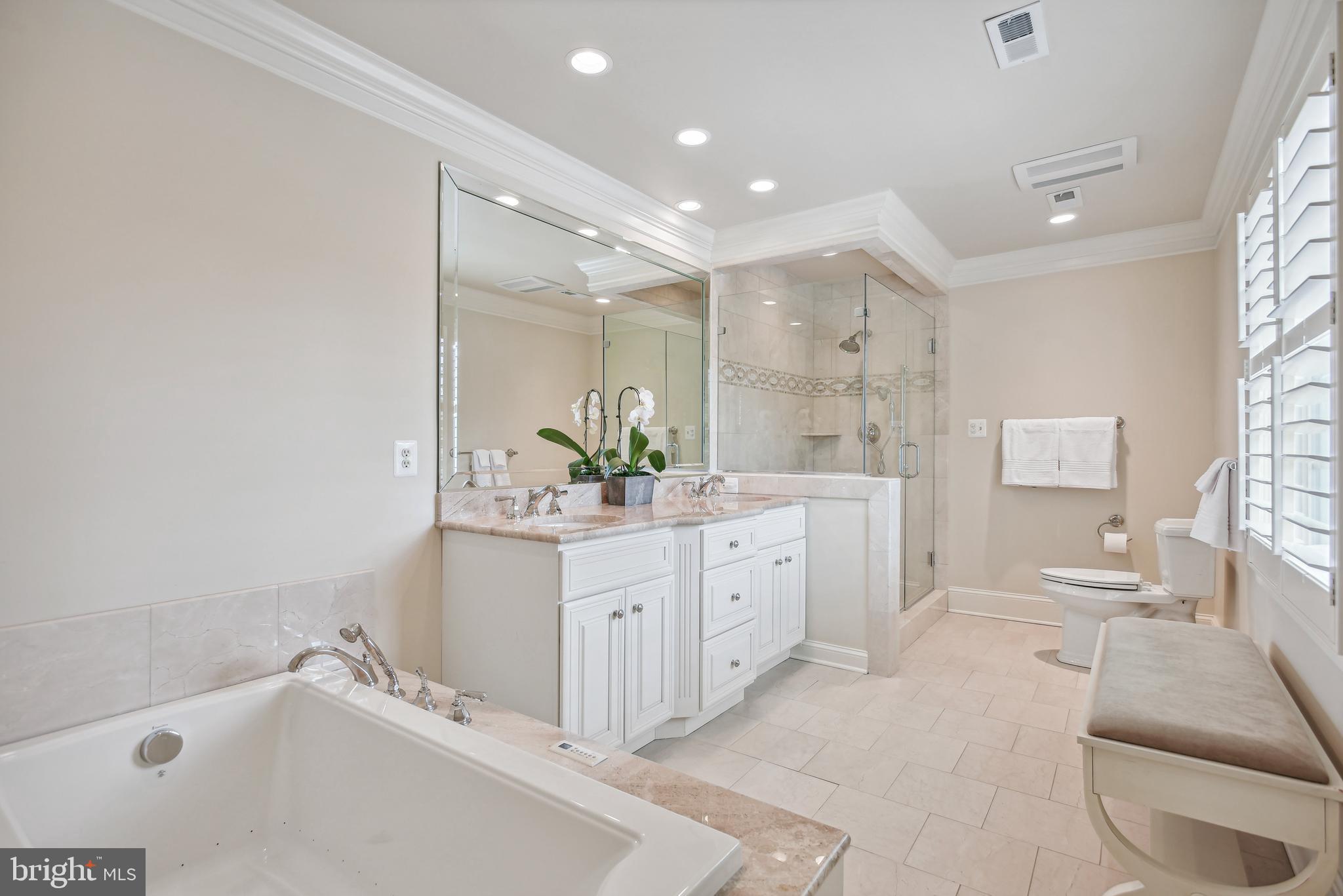 EVERMAY - Residential