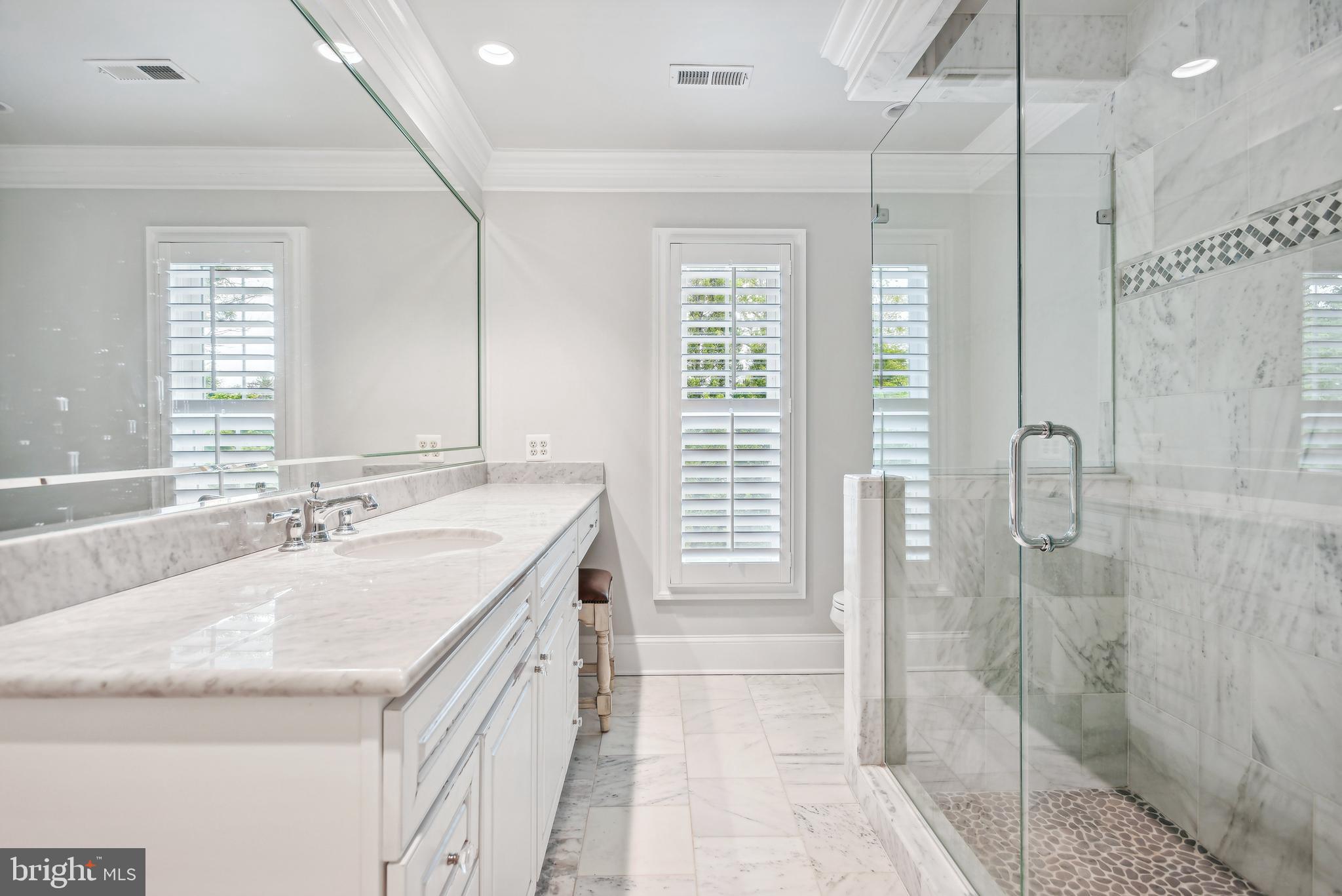 EVERMAY - Residential