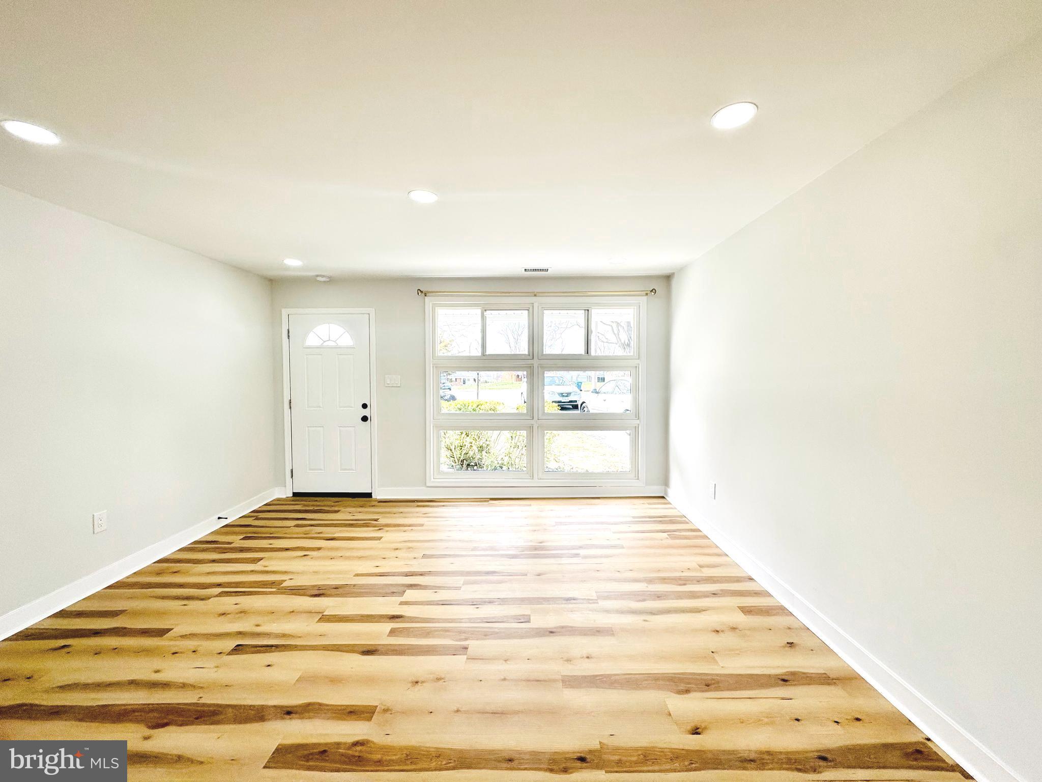 4609 COTTONWOOD PLACE
