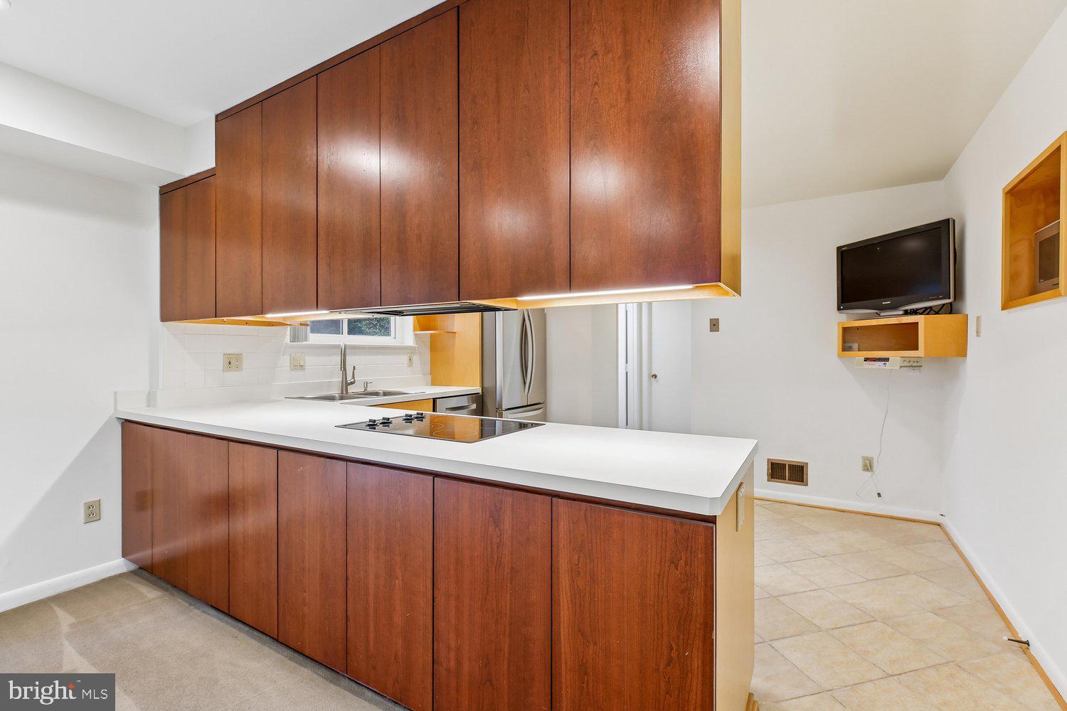 KEMP MILL ESTATES - Residential